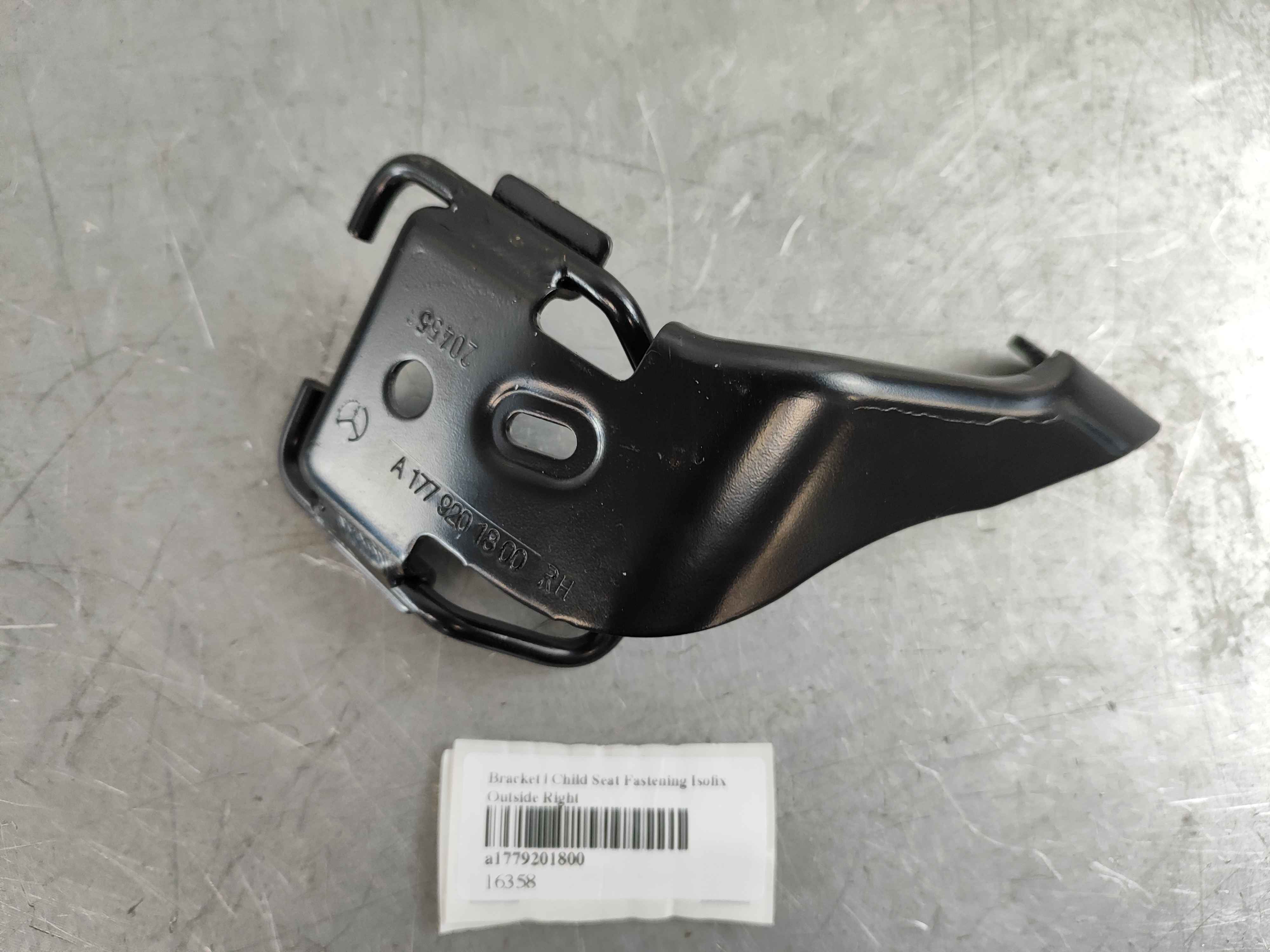 Bracket | Child Seat Fastening Isofix Outside Right