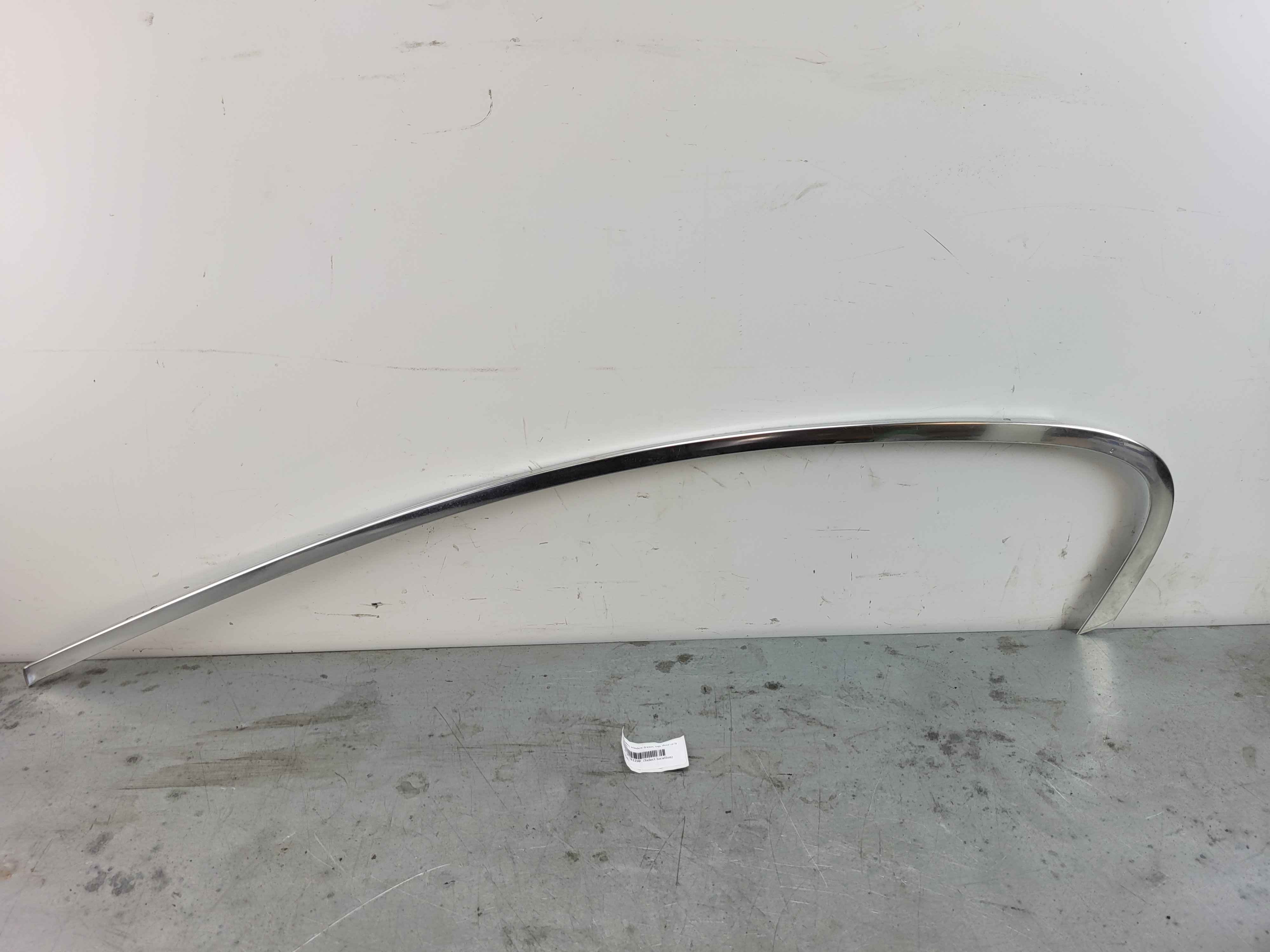 Finisher, window frame, top, door rr lt BMW