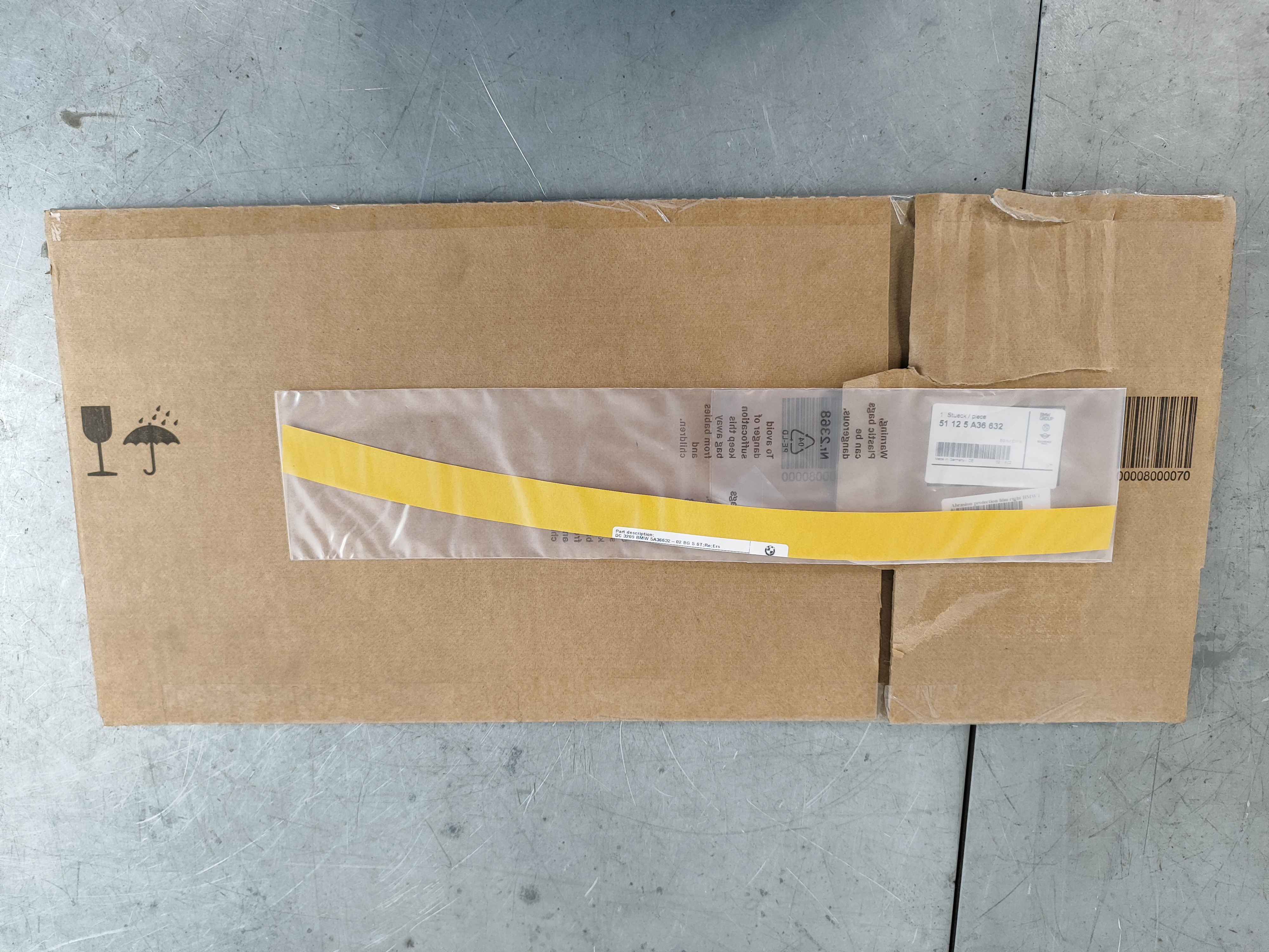 Abrasion protection film right BMW i