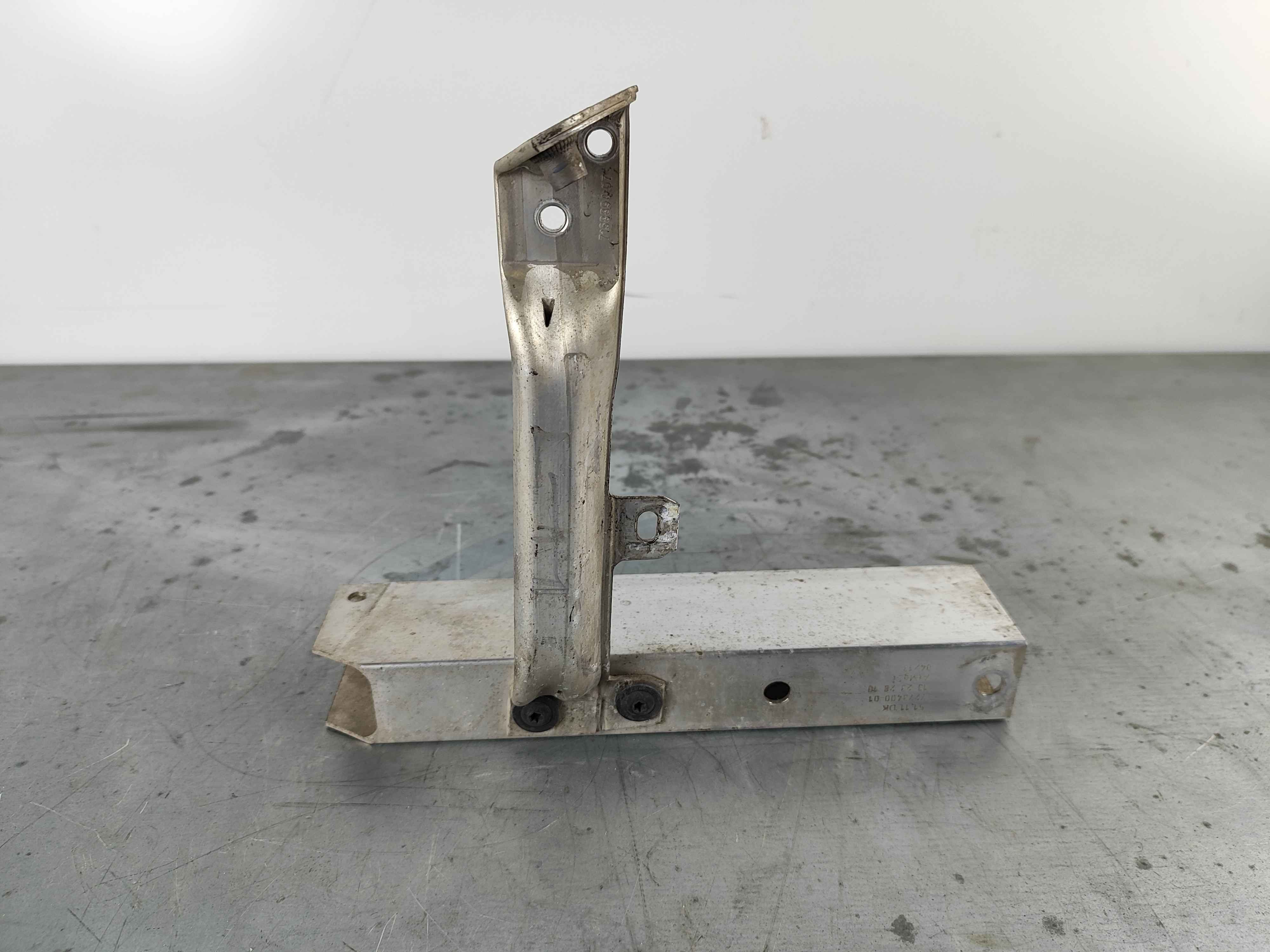 Deformation element, front bottom right BMW