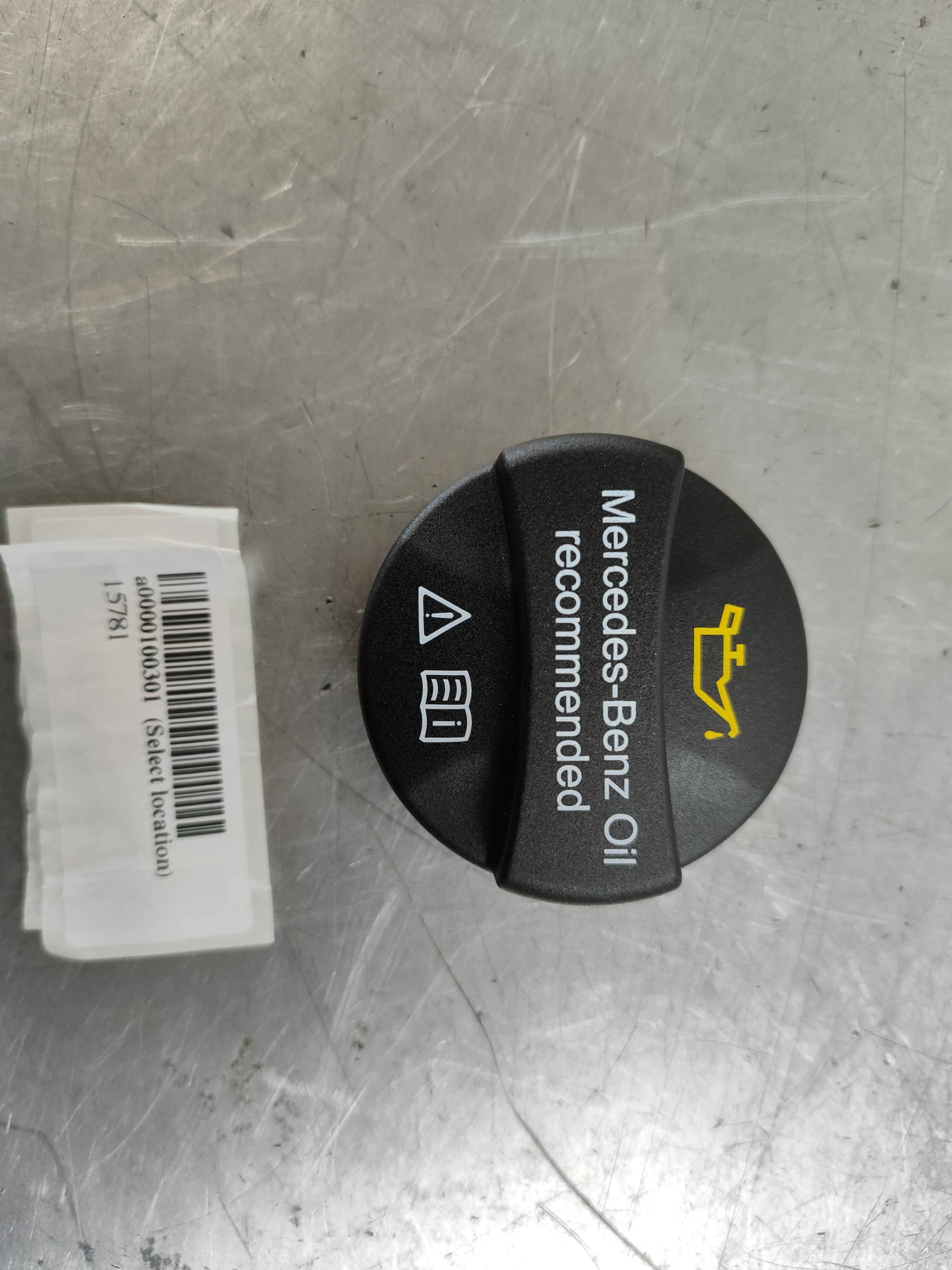 Mercedes-Benz a0000100301