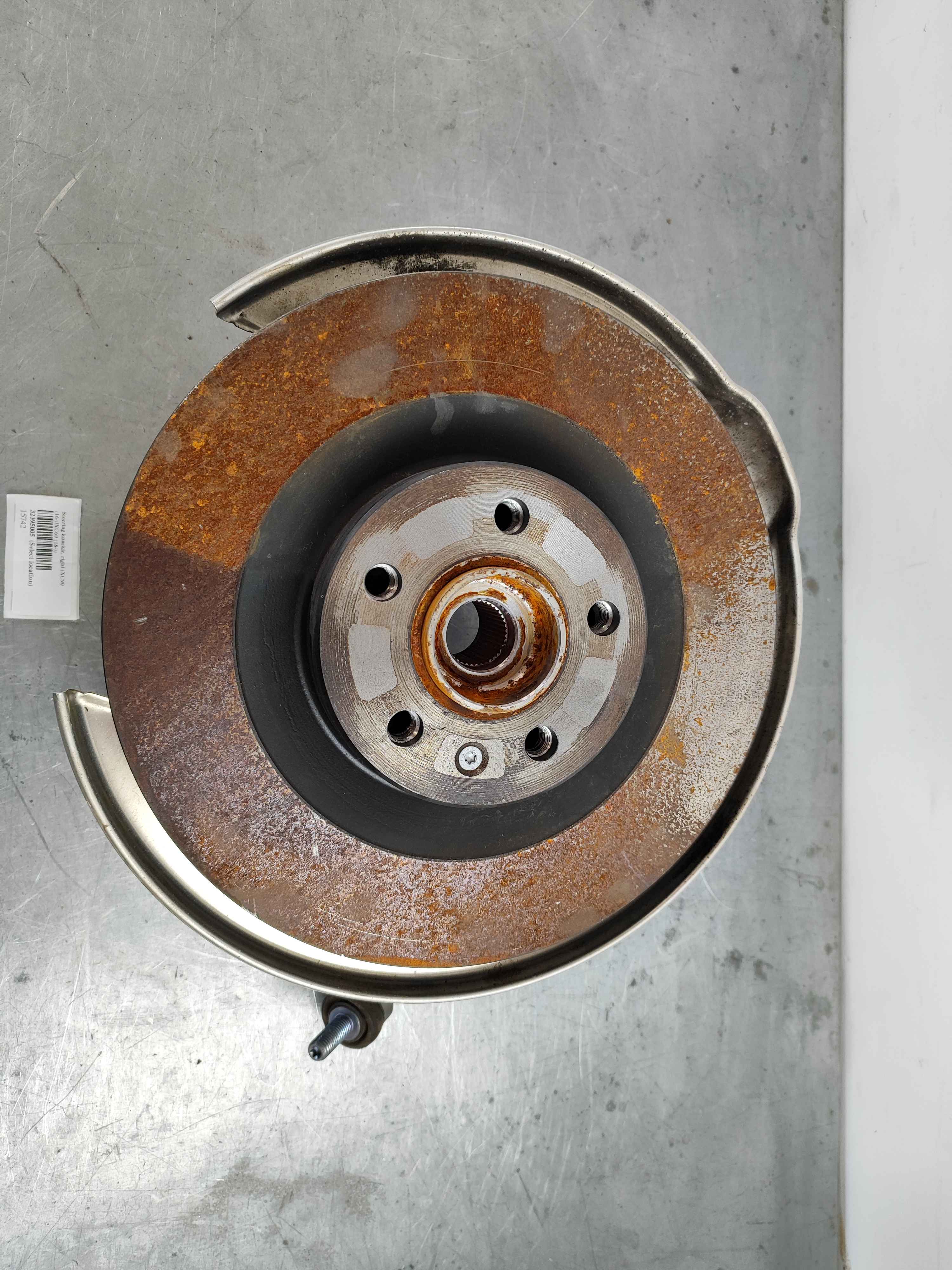 Steering knuckle, right (XC90 (16-)|XC60 (18-))