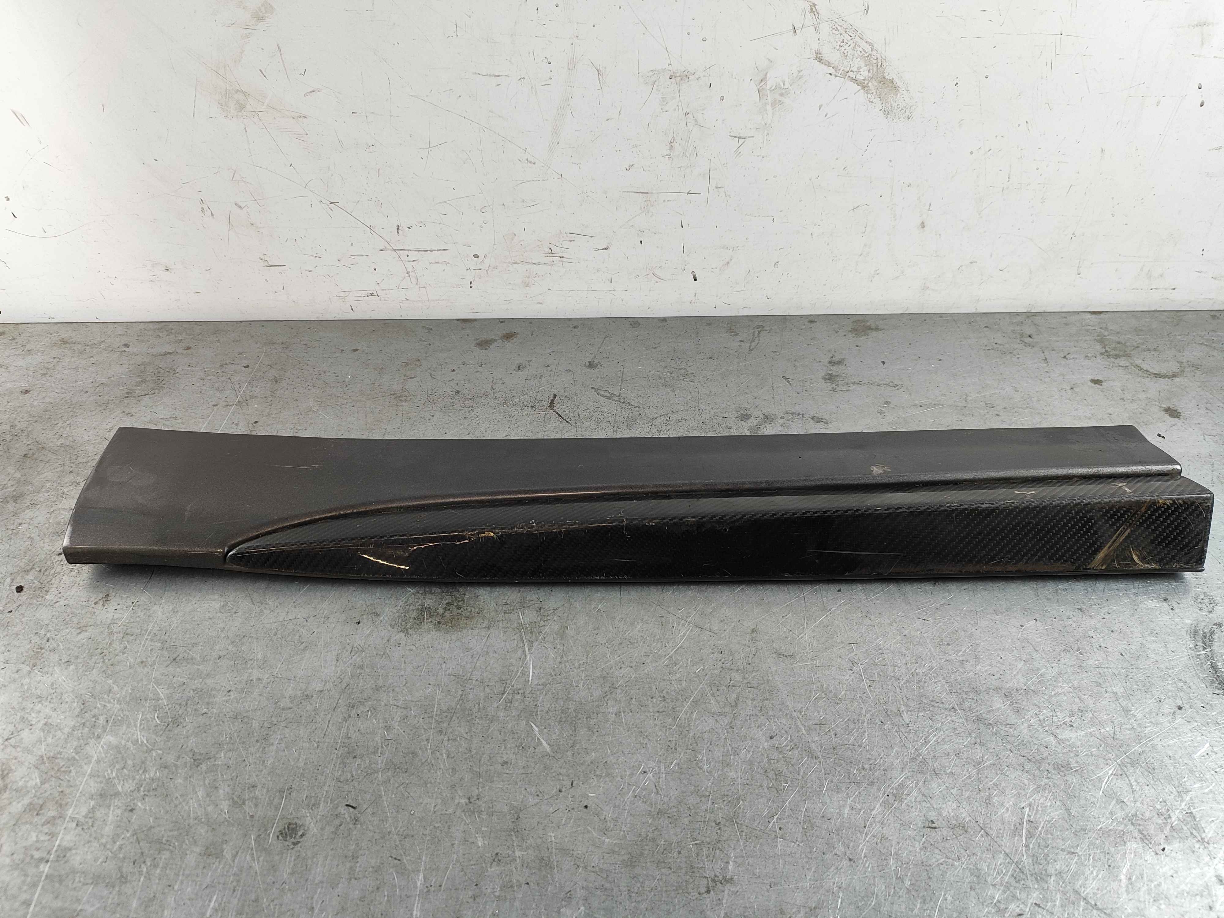 Rh rear side skirt trofeo