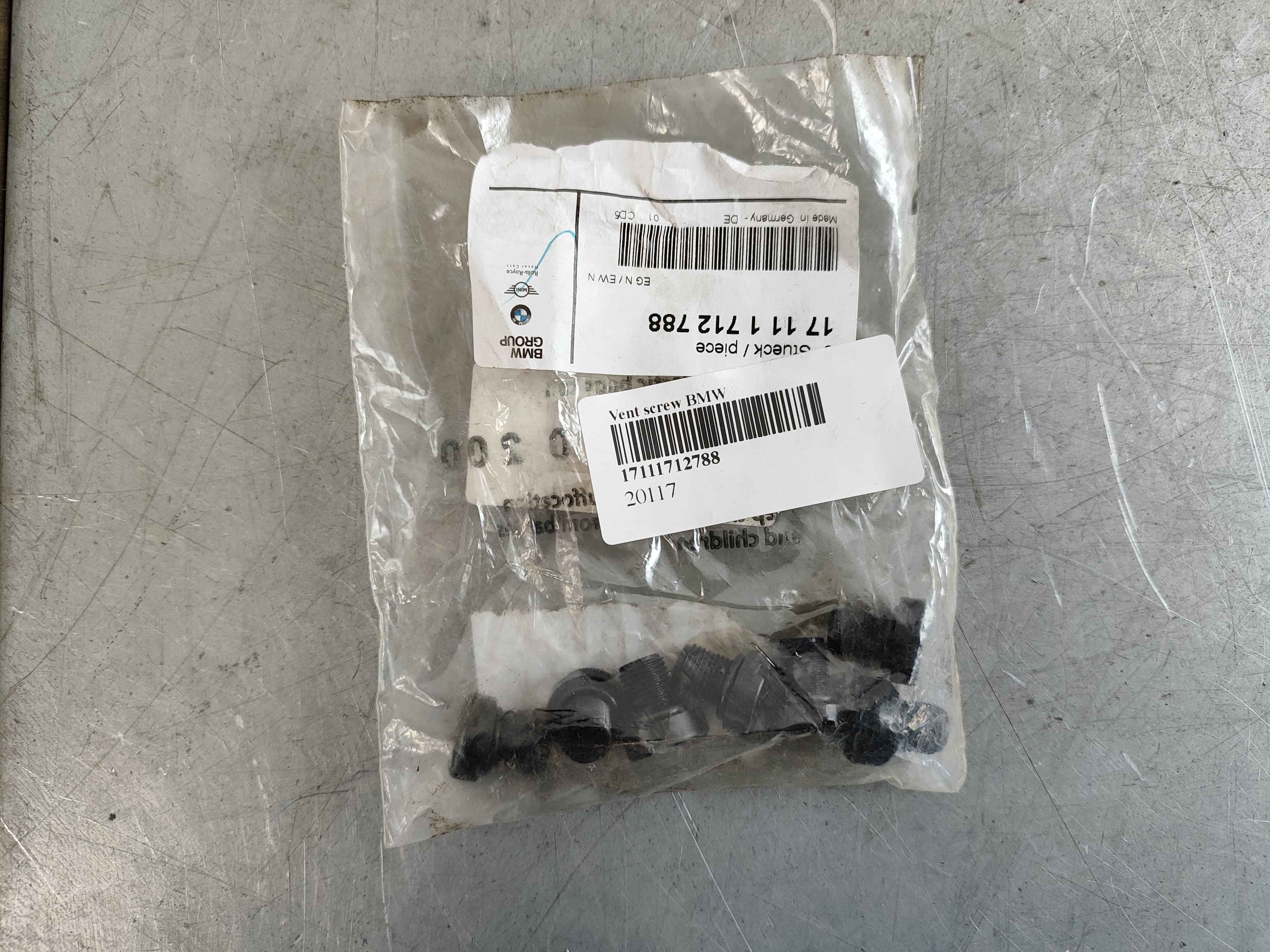 Vent screw BMW
