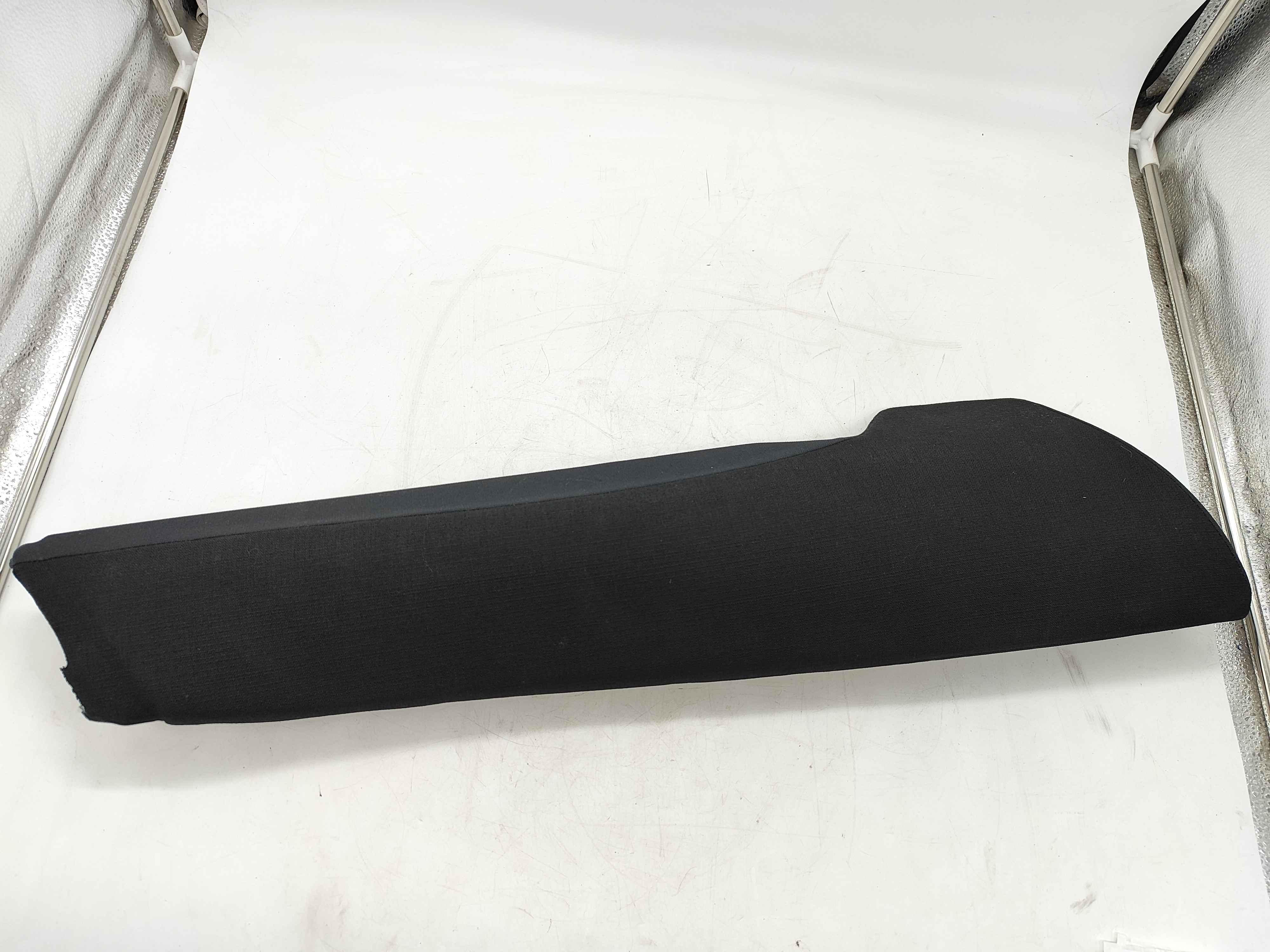 Side pad, right (XC60 (18-))