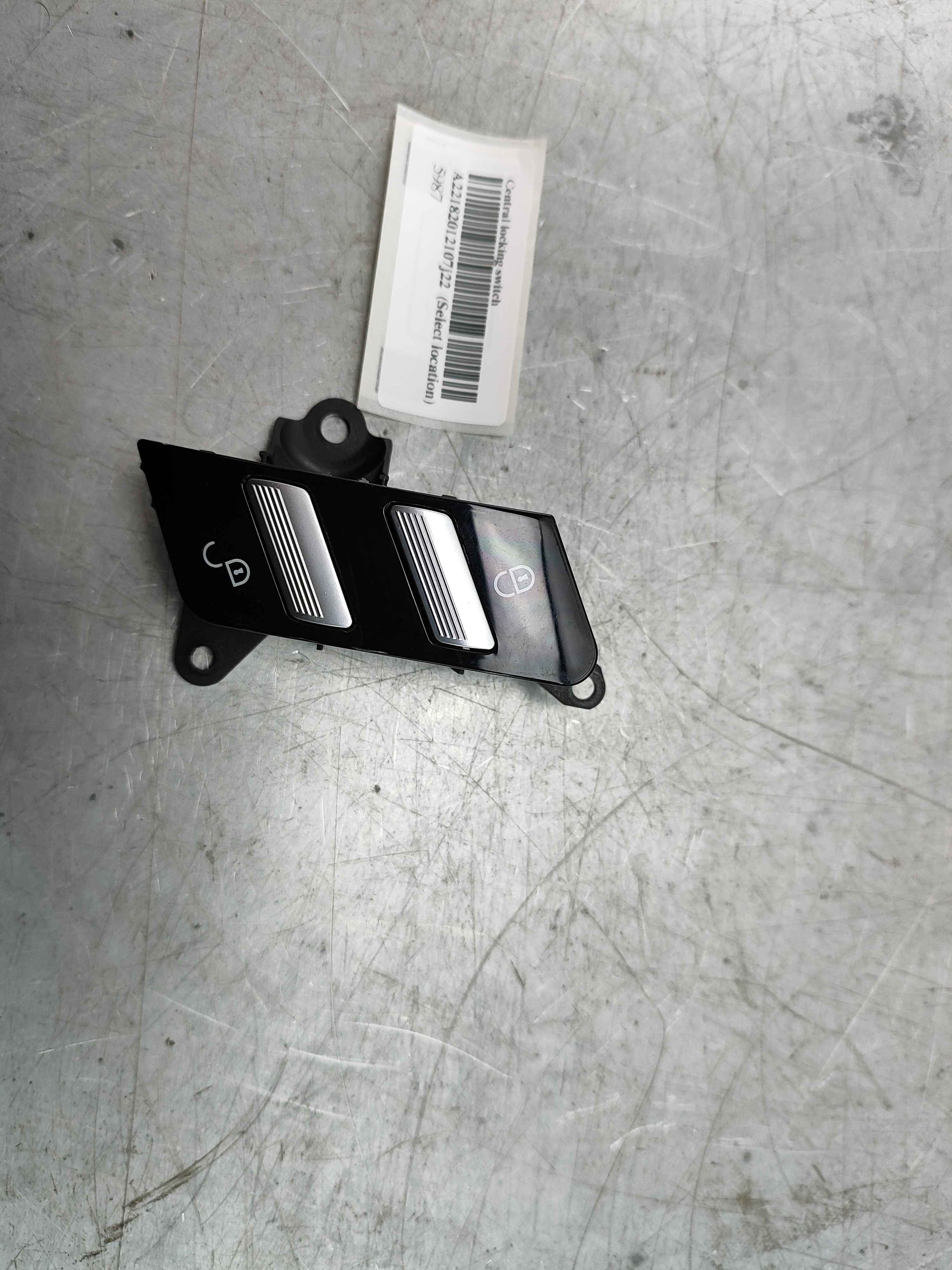 Central locking switch