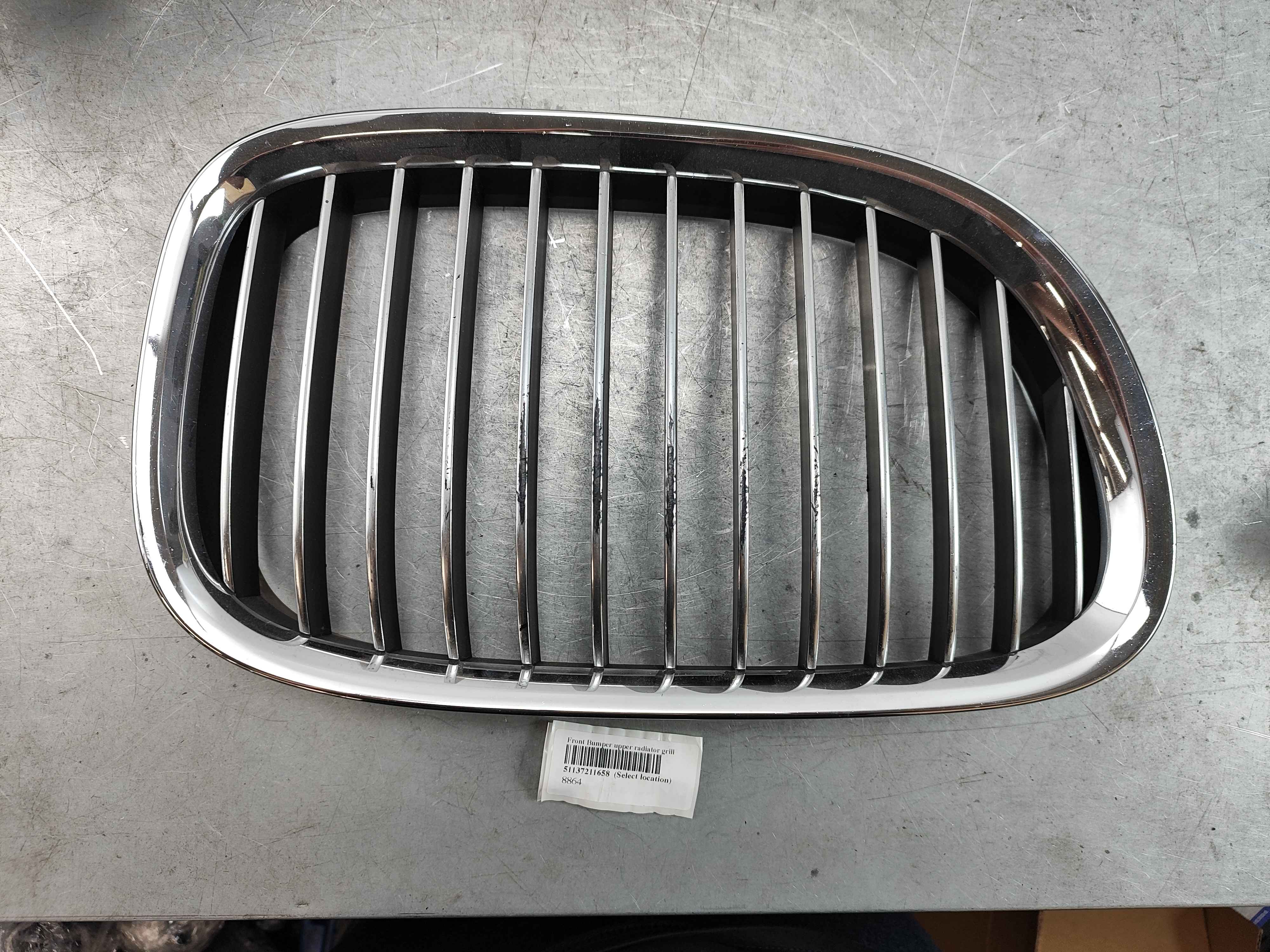 Front Bumper upper radiator grill