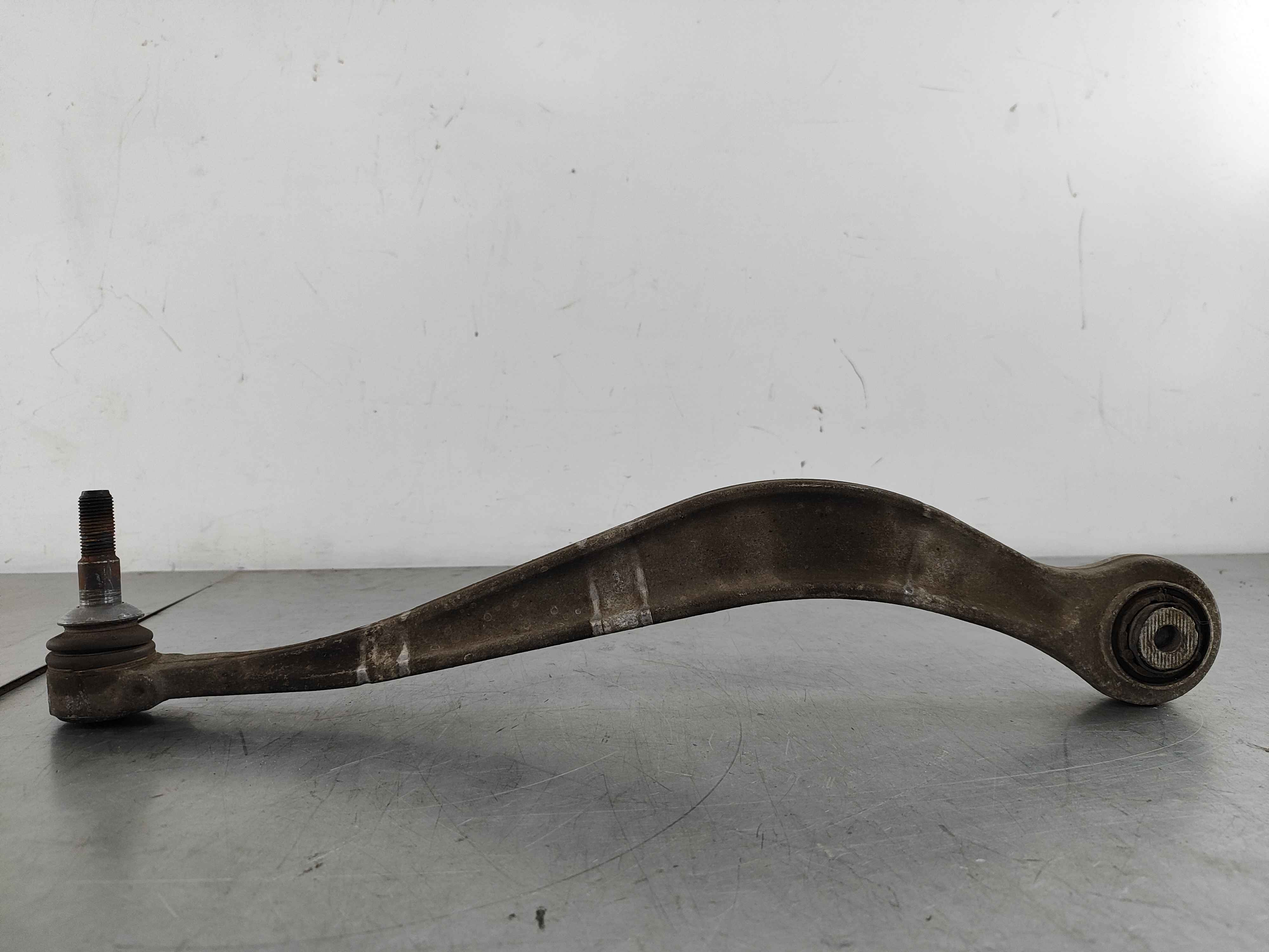 Track strut with rubber mount BMW