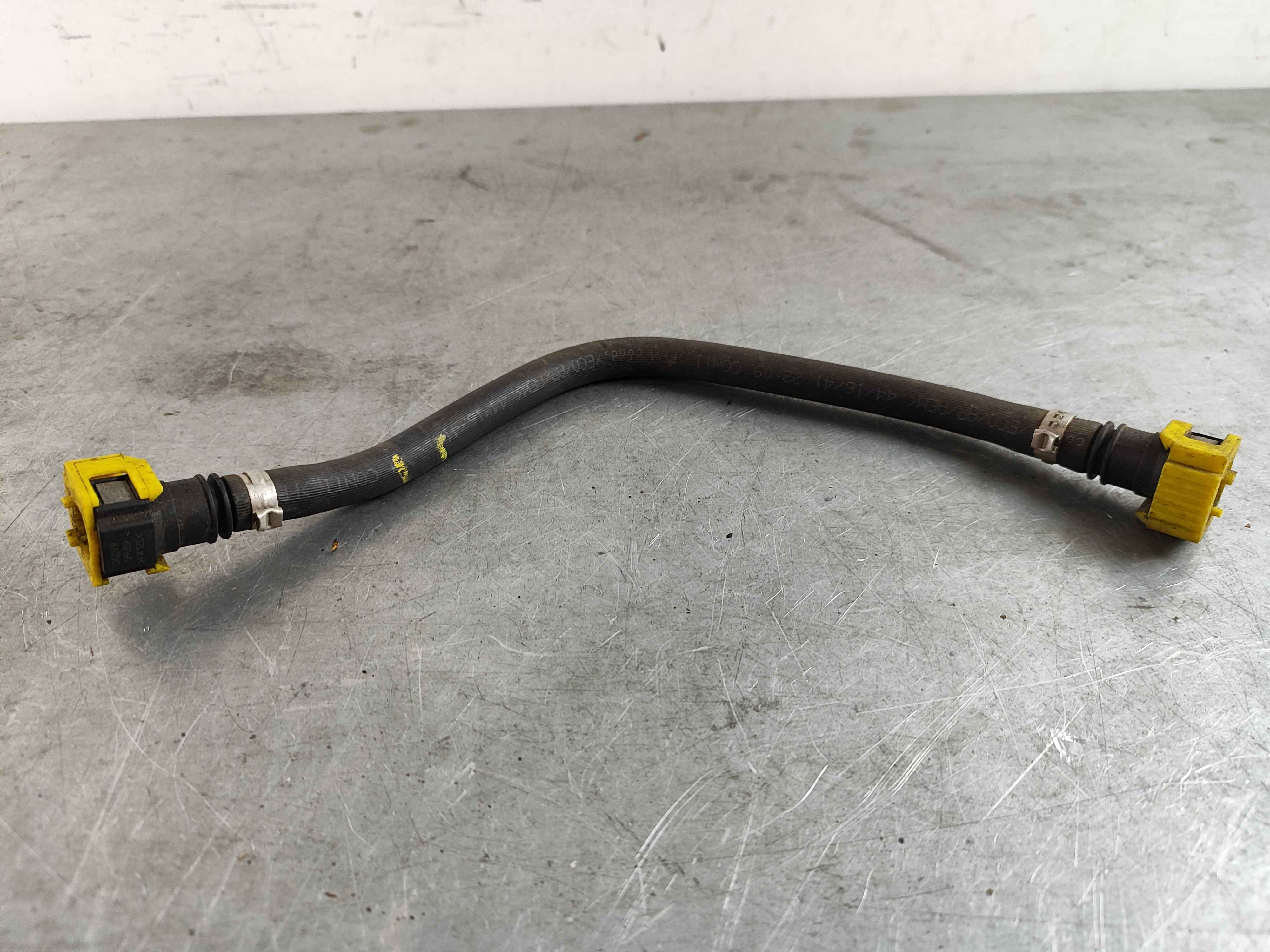 Upper belt, rear left BMW