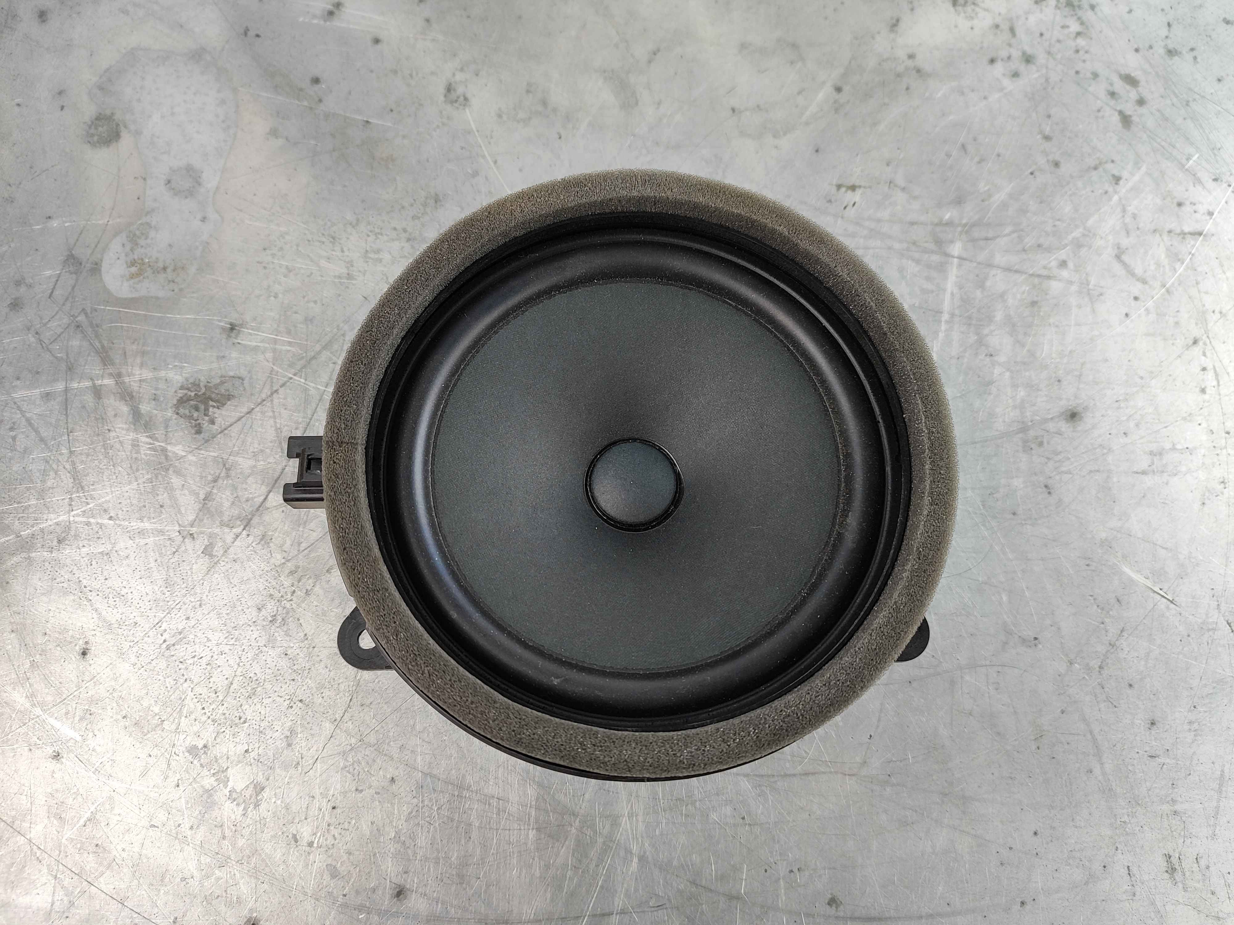 Loudspeaker, base, front, rear