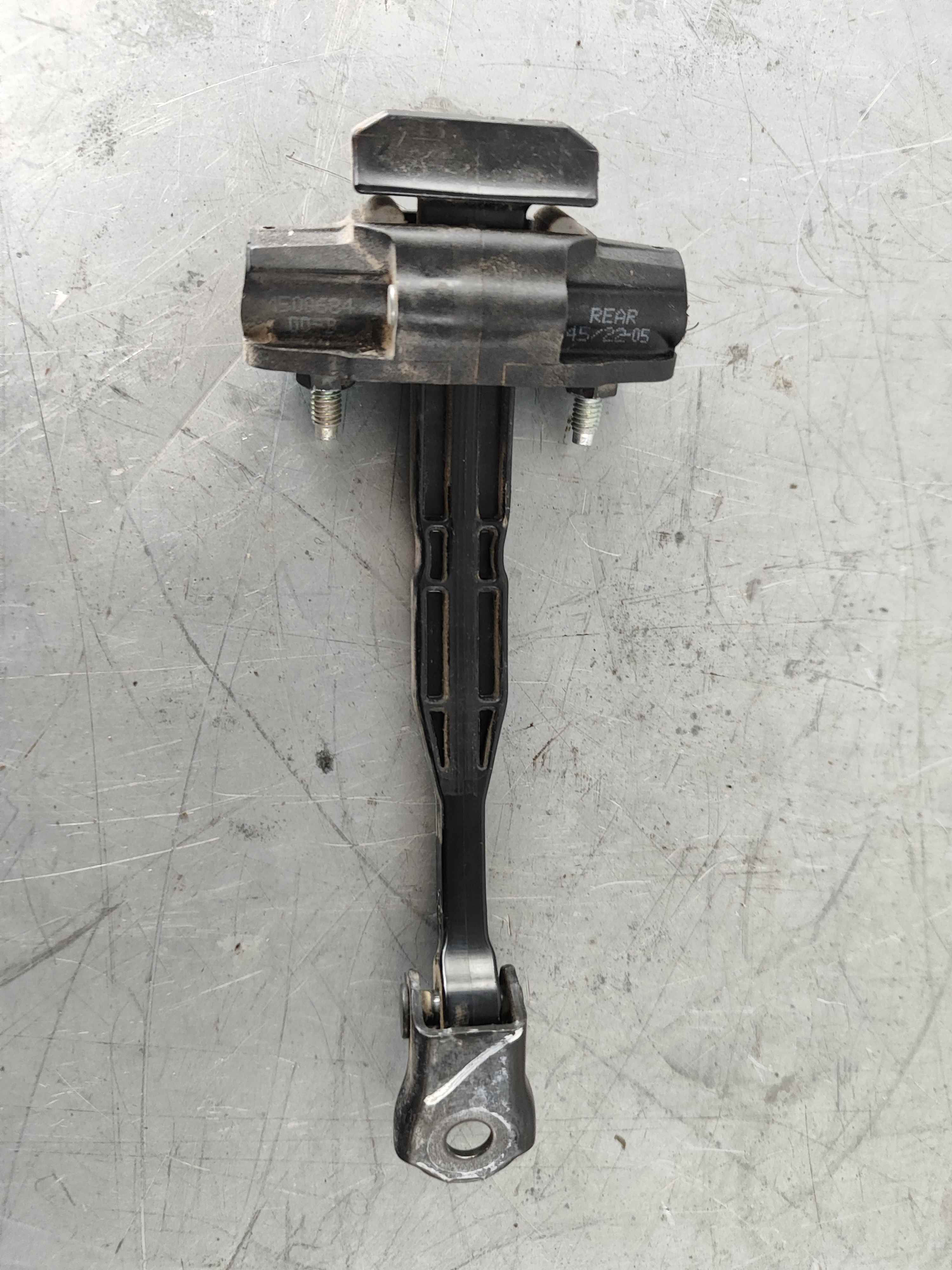 Tesla 150068400b