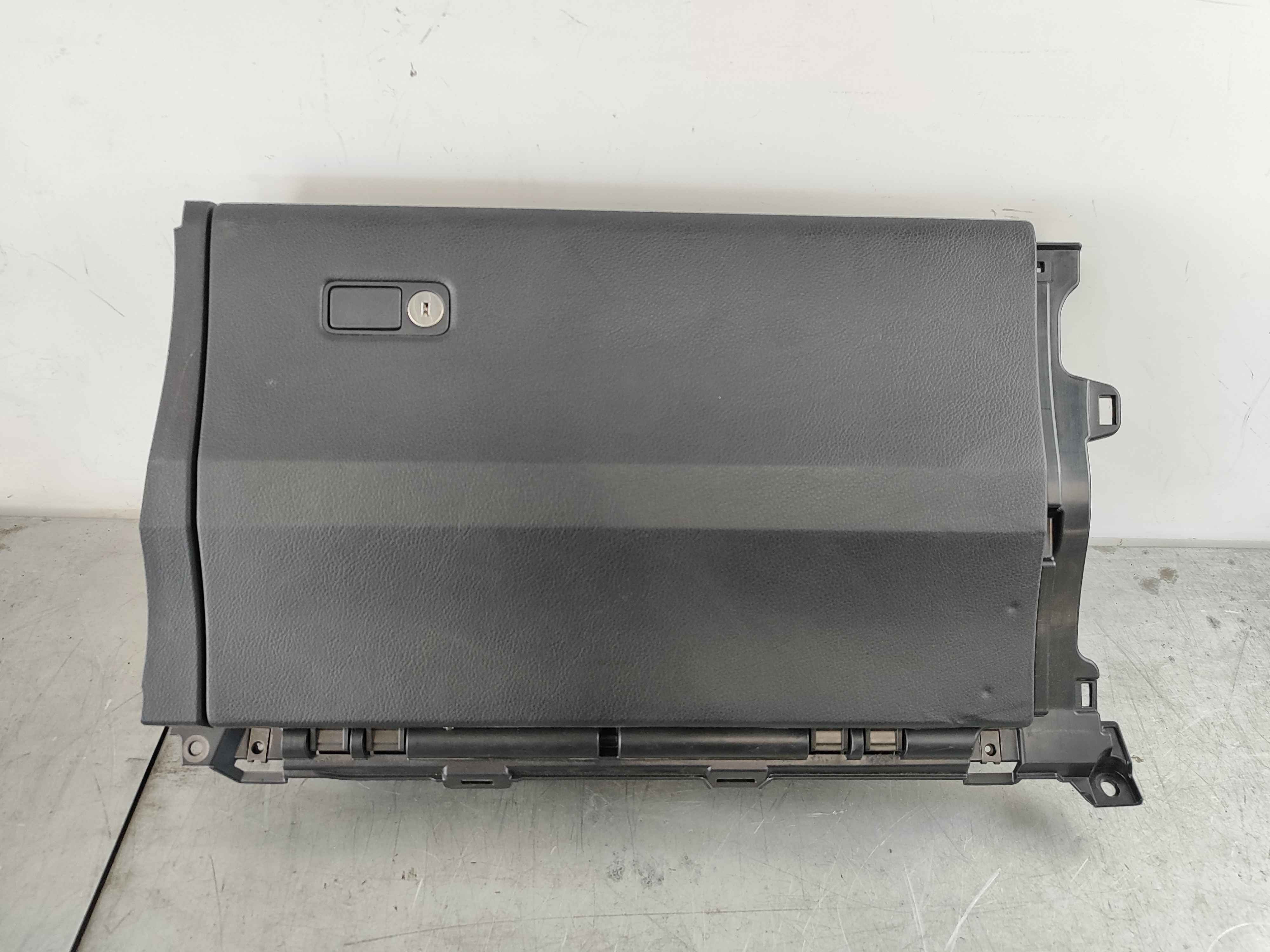 Toyota 5555048082C0