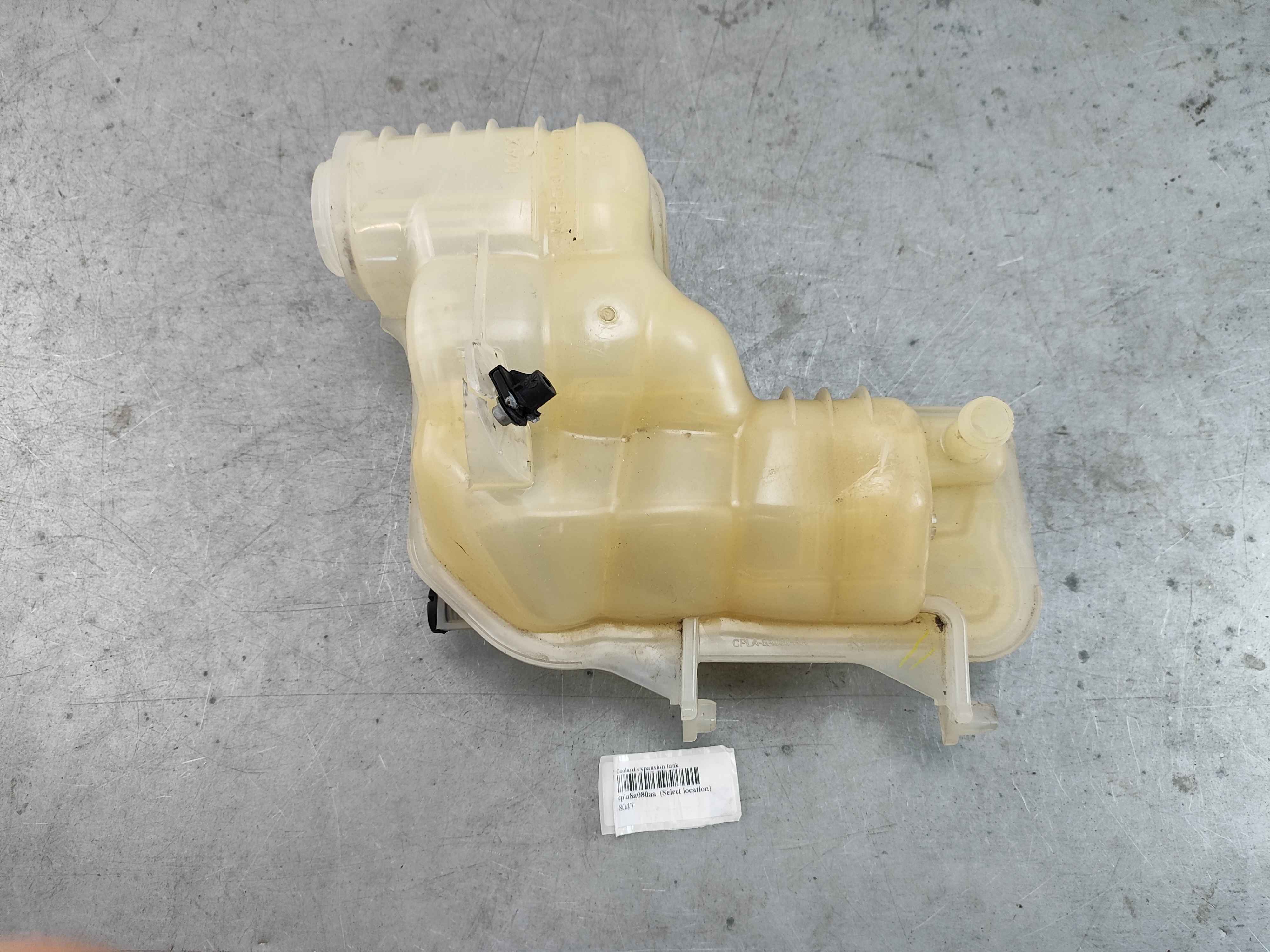 Coolant expansion tank