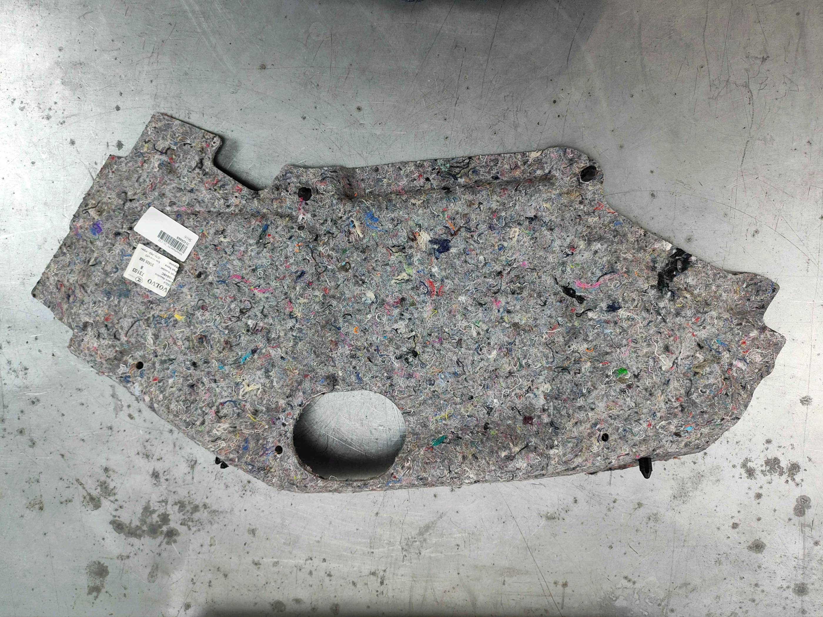 Absorbent FC 21; CH -700453 FC 25; CH -700453 FC 36; CH -712162 side inner left