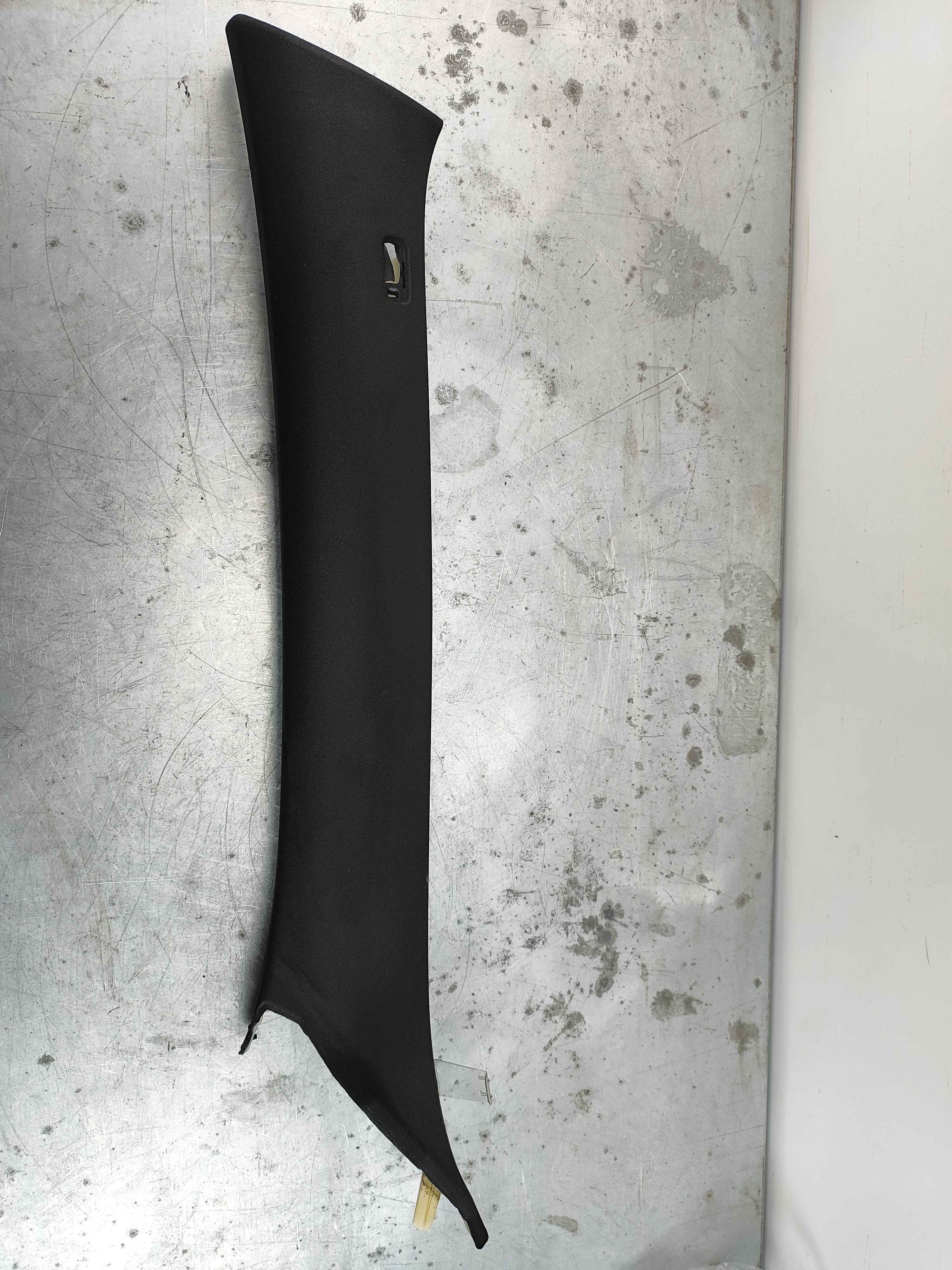 Panel left Variant code: FH01. upper A-pillar charcoal