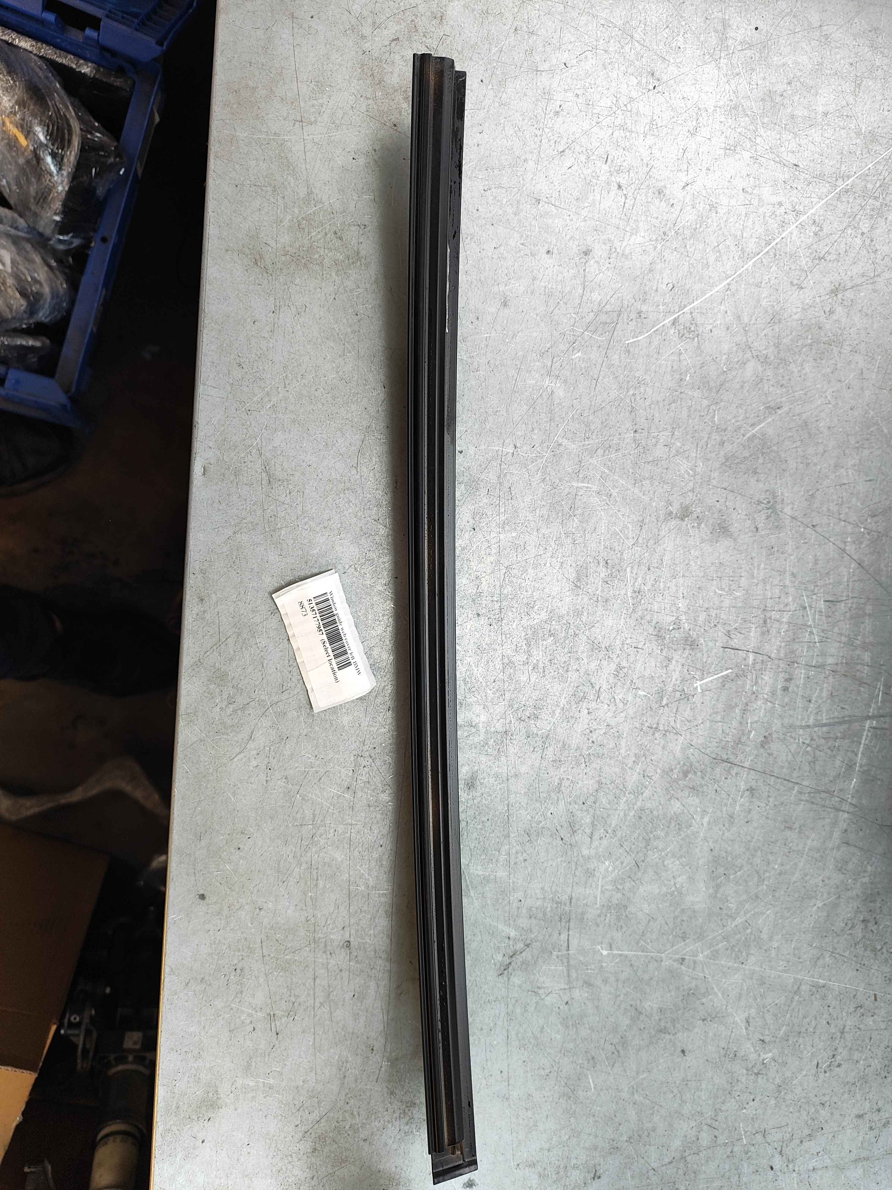 Window guide web cover left BMW