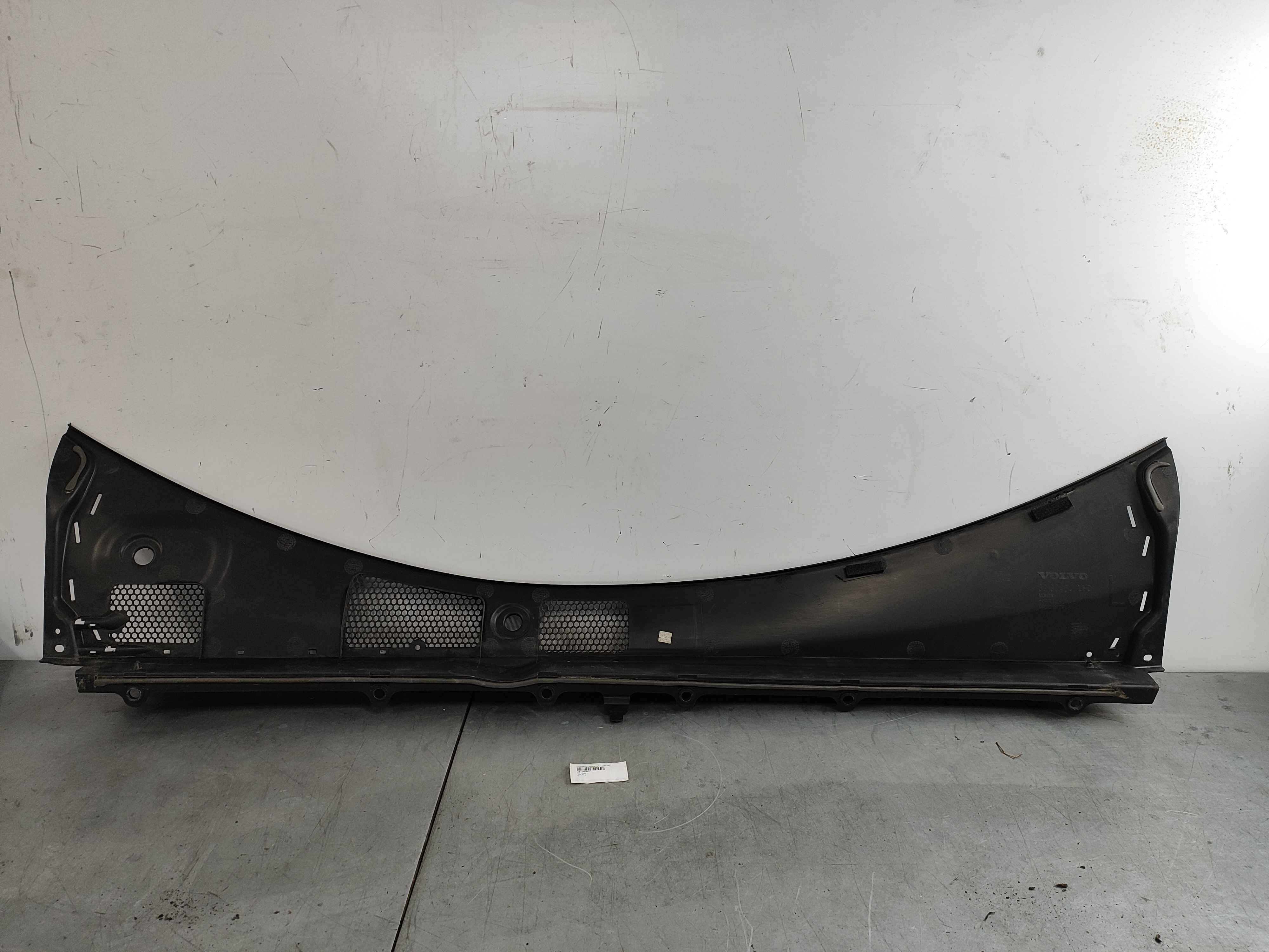 Draining channel (XC40|C40)