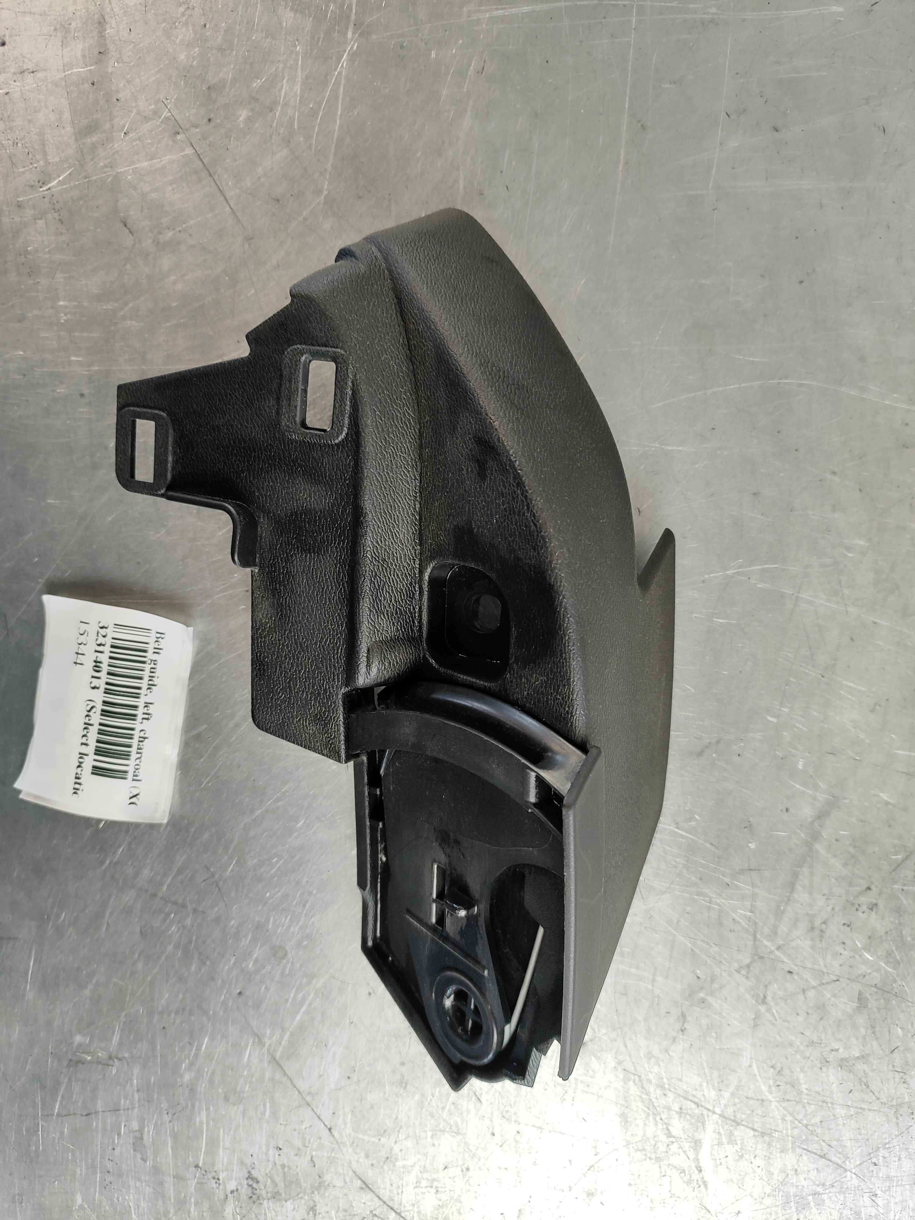 Belt guide, left, charcoal (XC60 (18-))