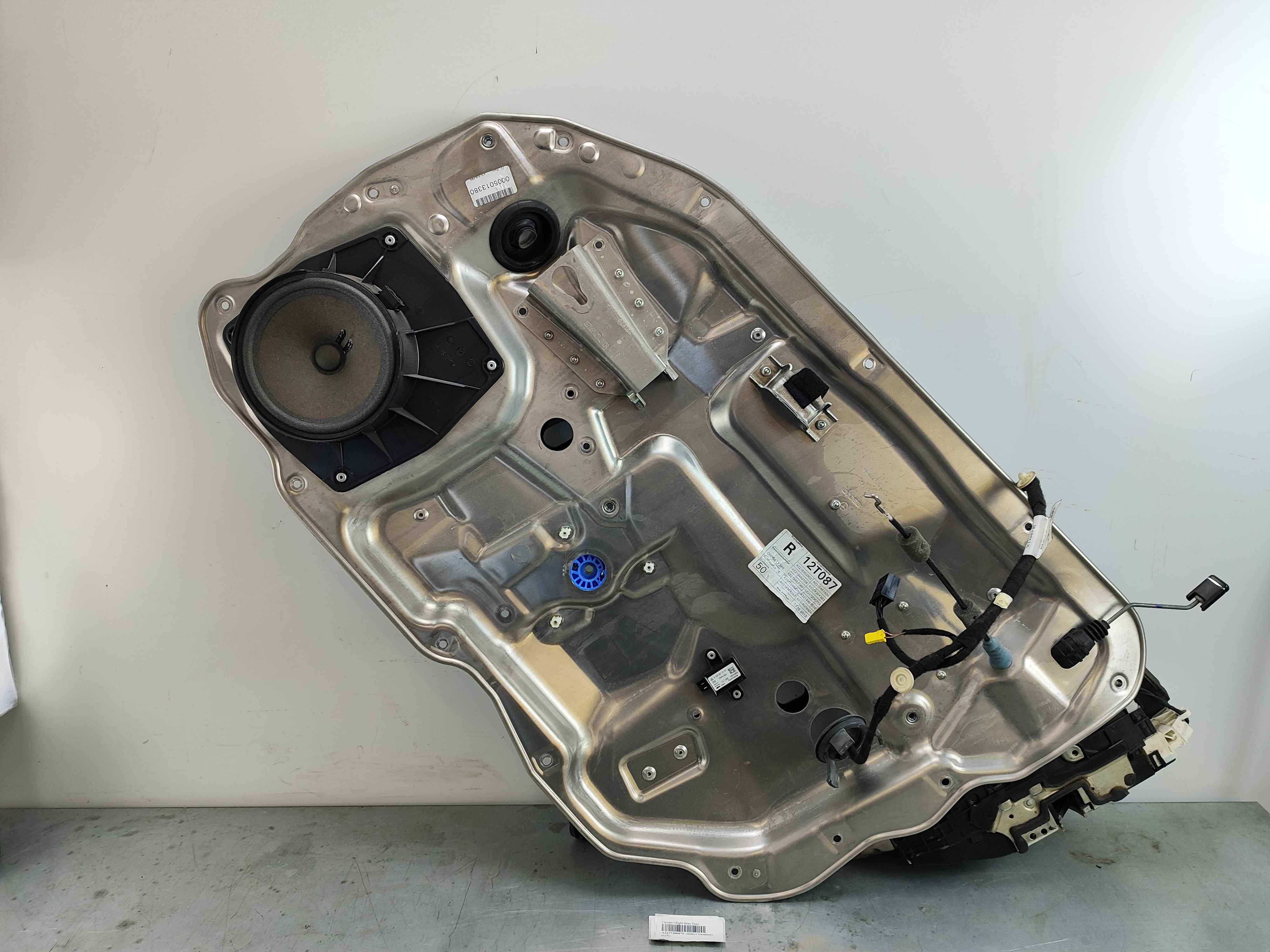 Carrier | Right Rear Door