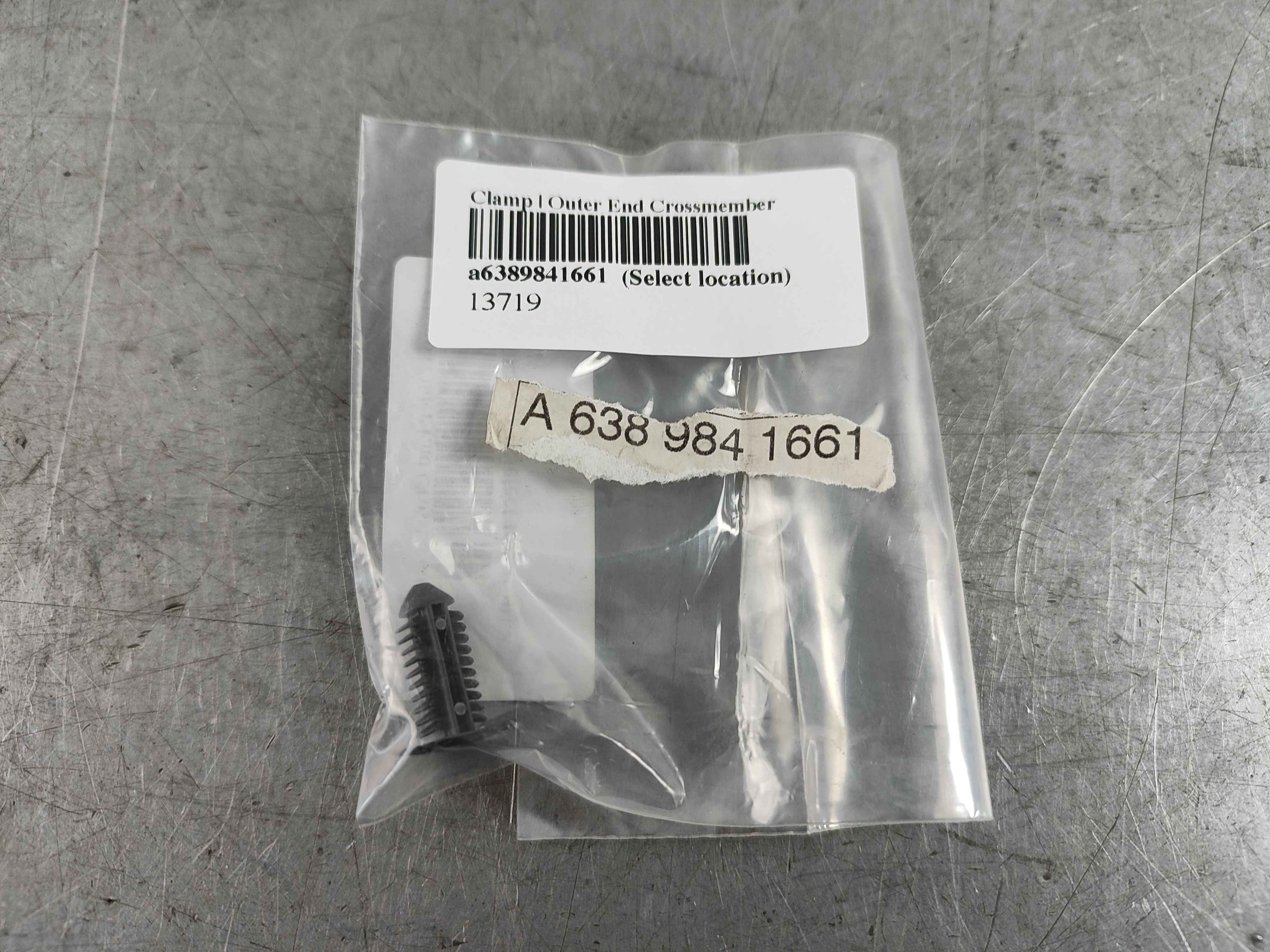 Clamp | Outer End Crossmember