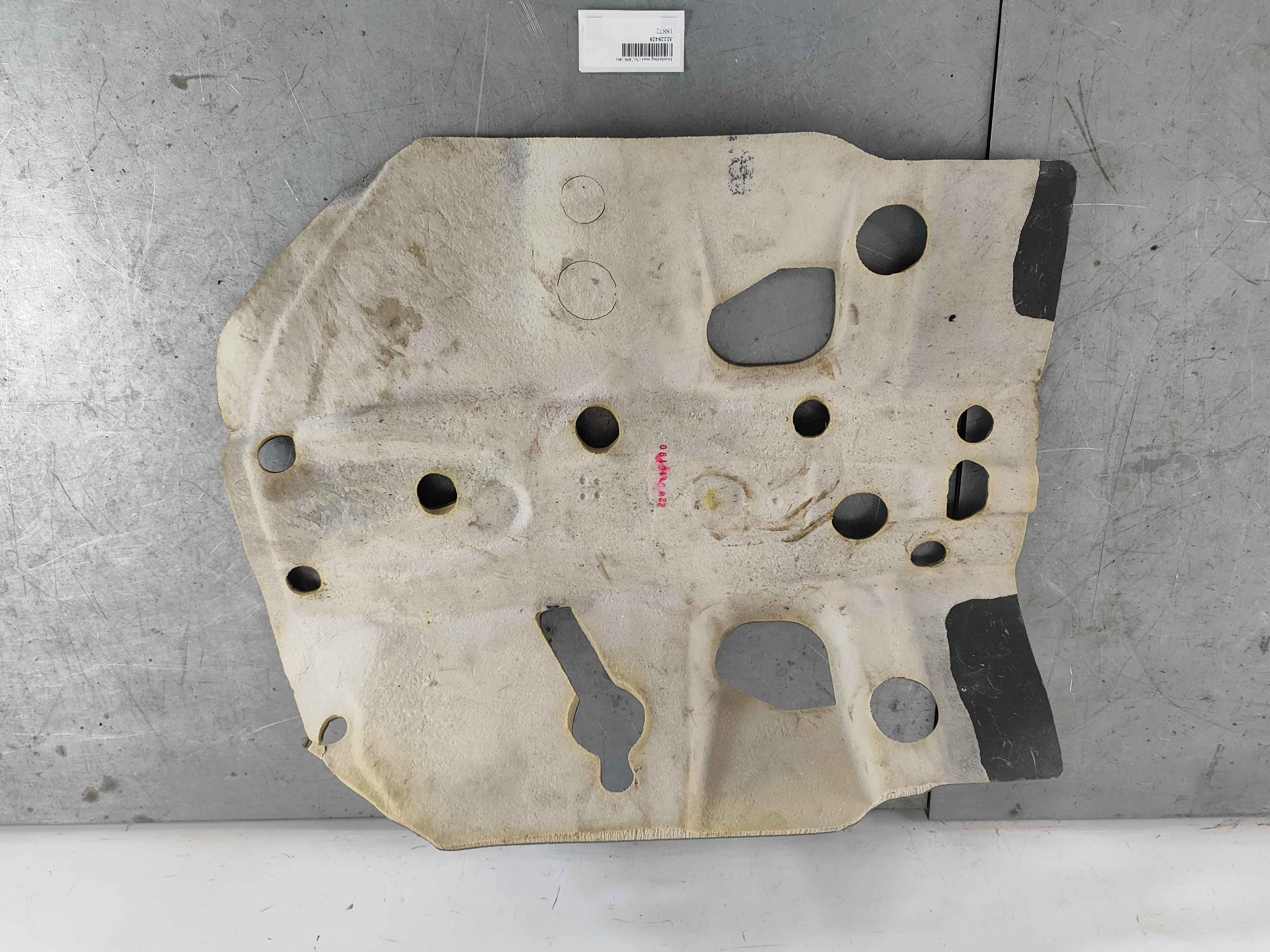 Insulating mat (XC40|C40)