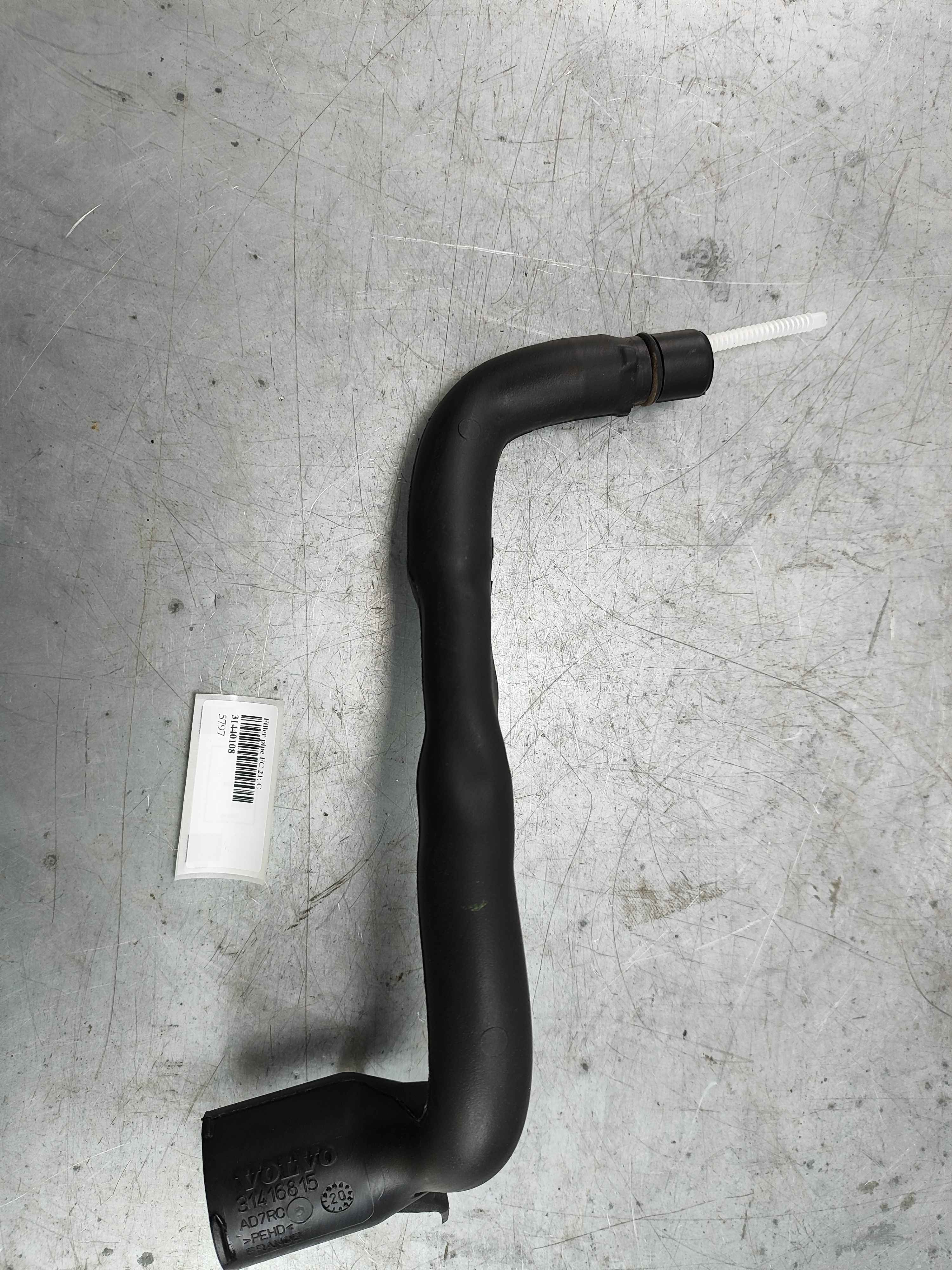 Filler pipe FC 21; CH -971053 FC 25; CH -971053 Variant code: XE0D.