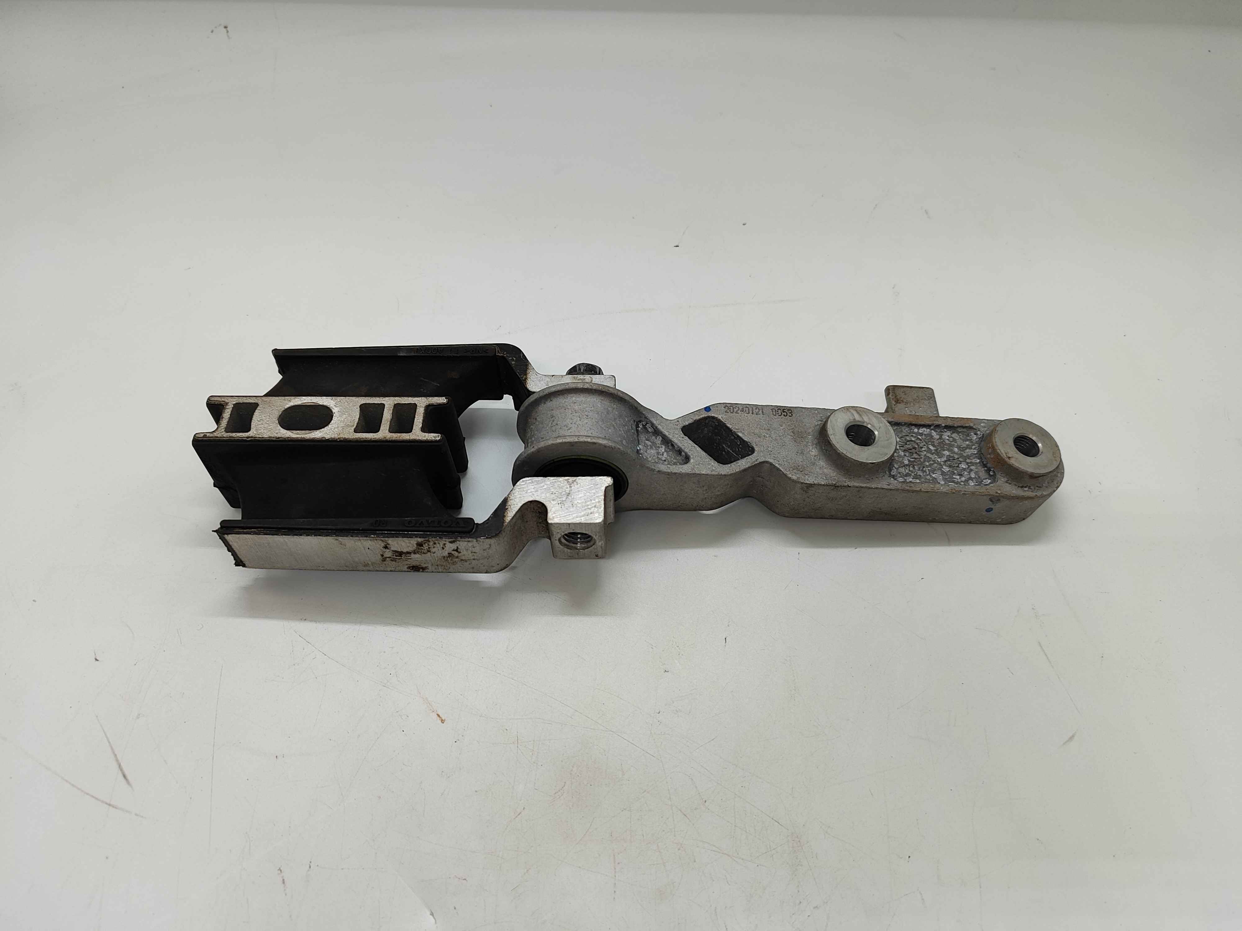 Bracket, left