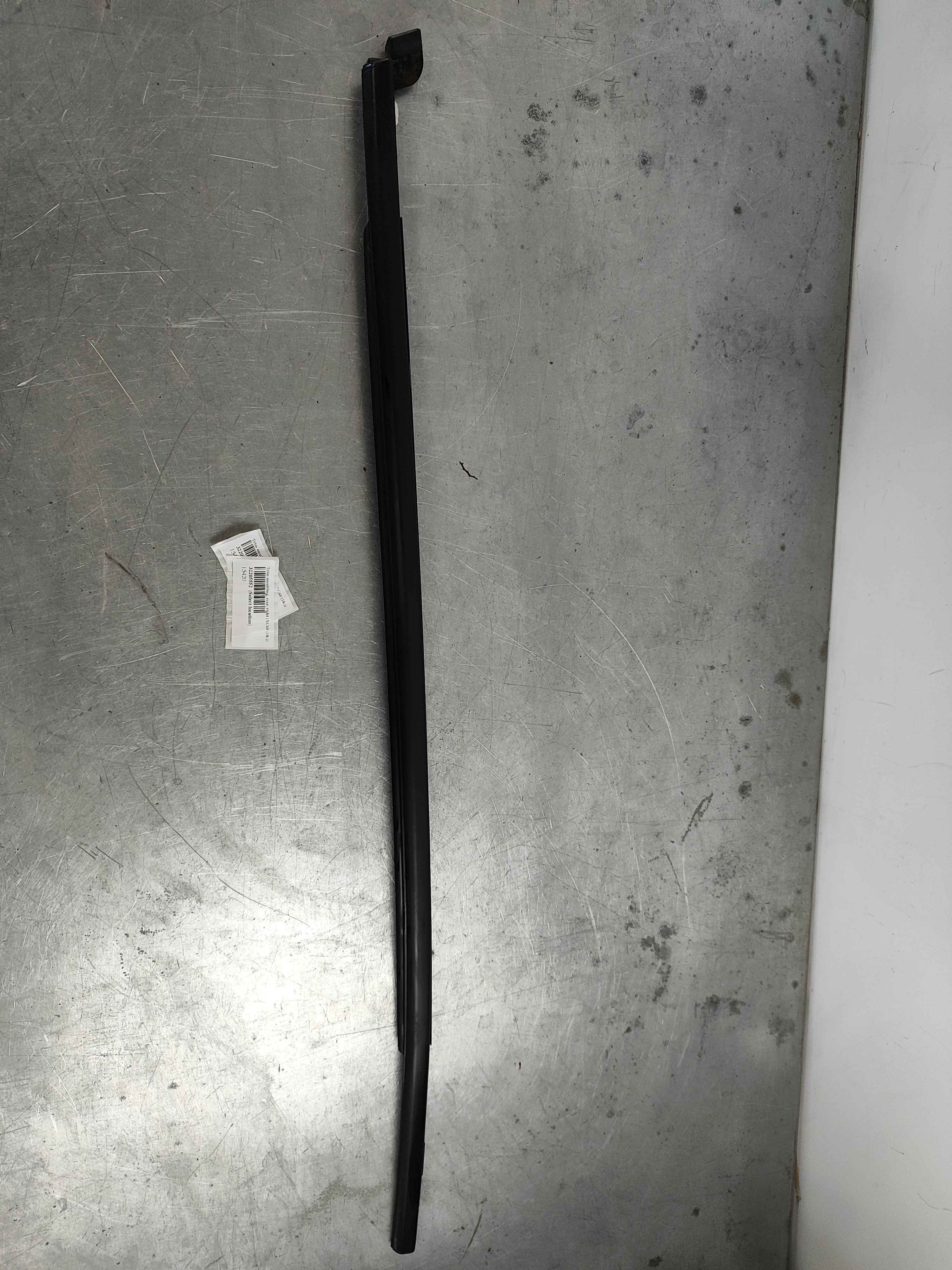 Trim moulding, rear, right (XC60 (18-))