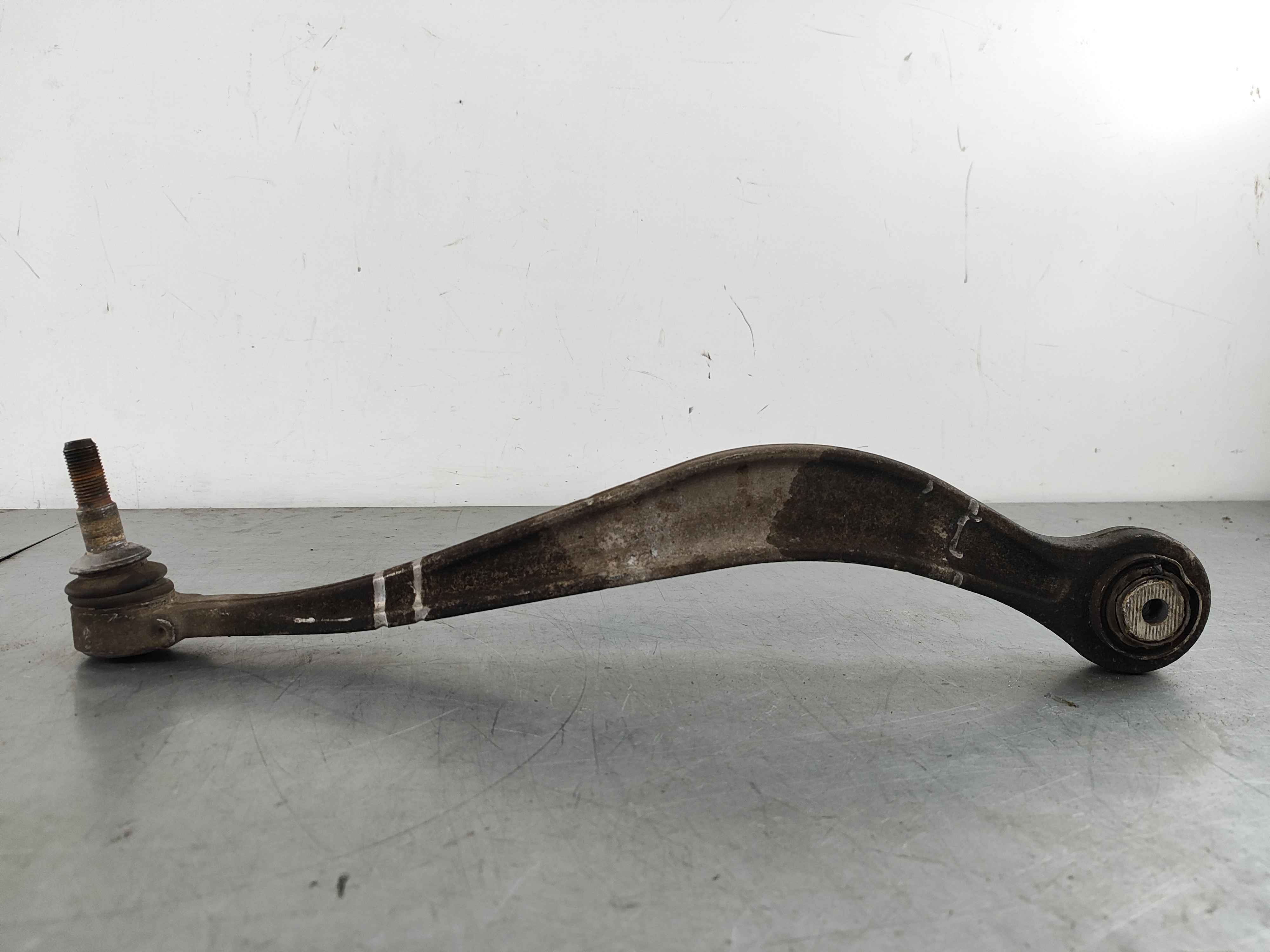Track strut with rubber mount BMW