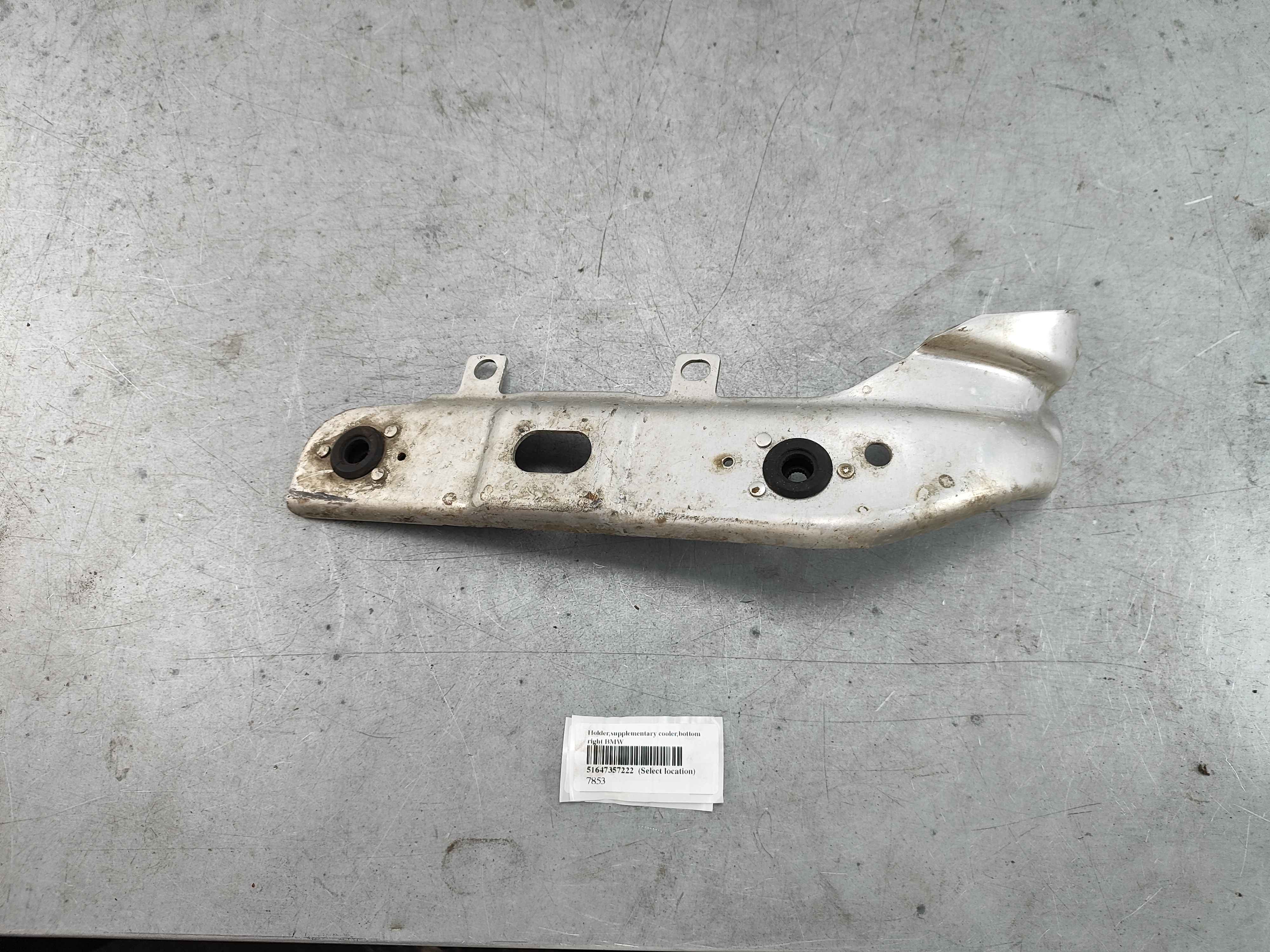 Holder,supplementary cooler,bottom right BMW