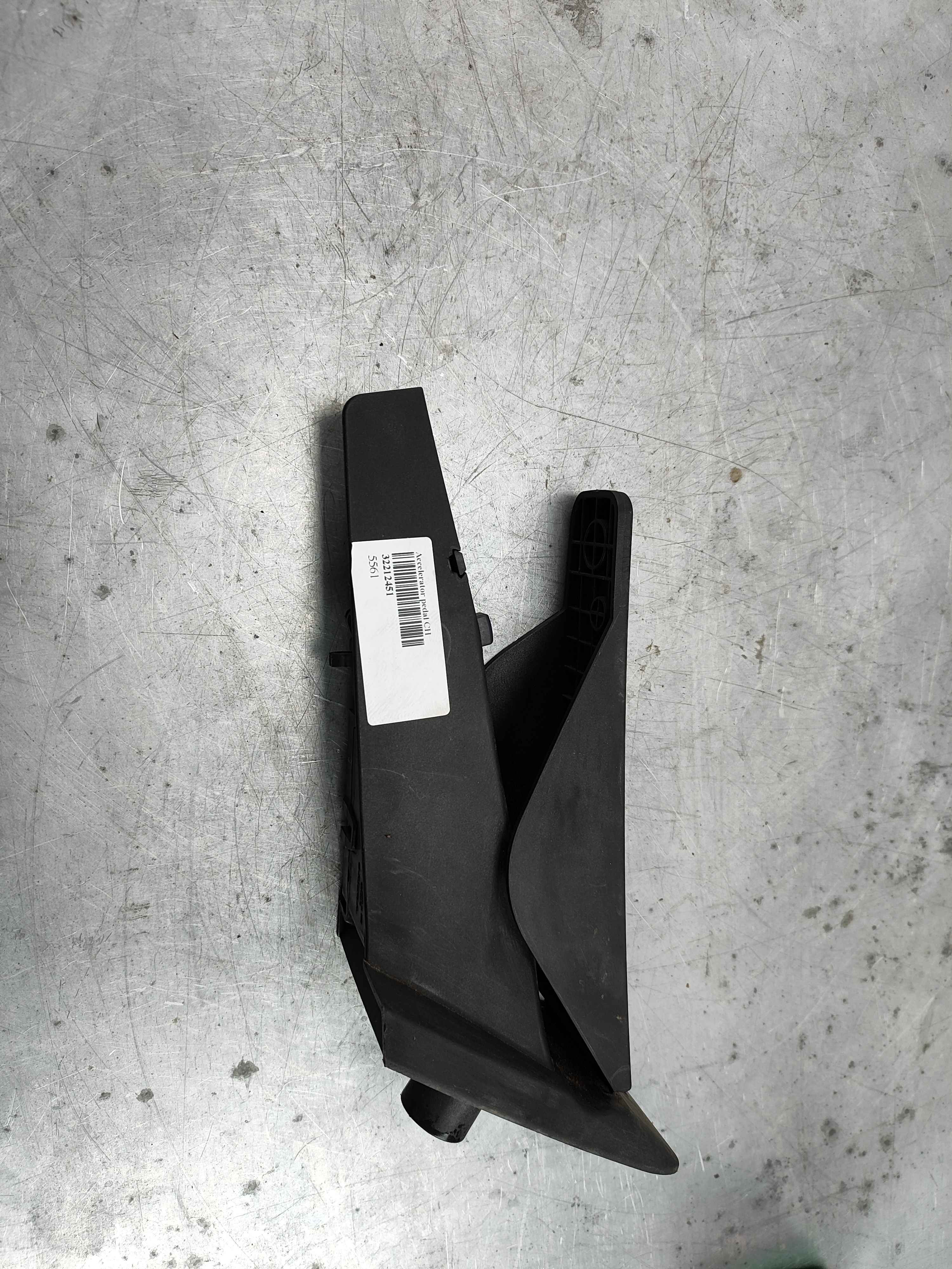 Accelerator pedal CH -201115 Variant code: DD01
