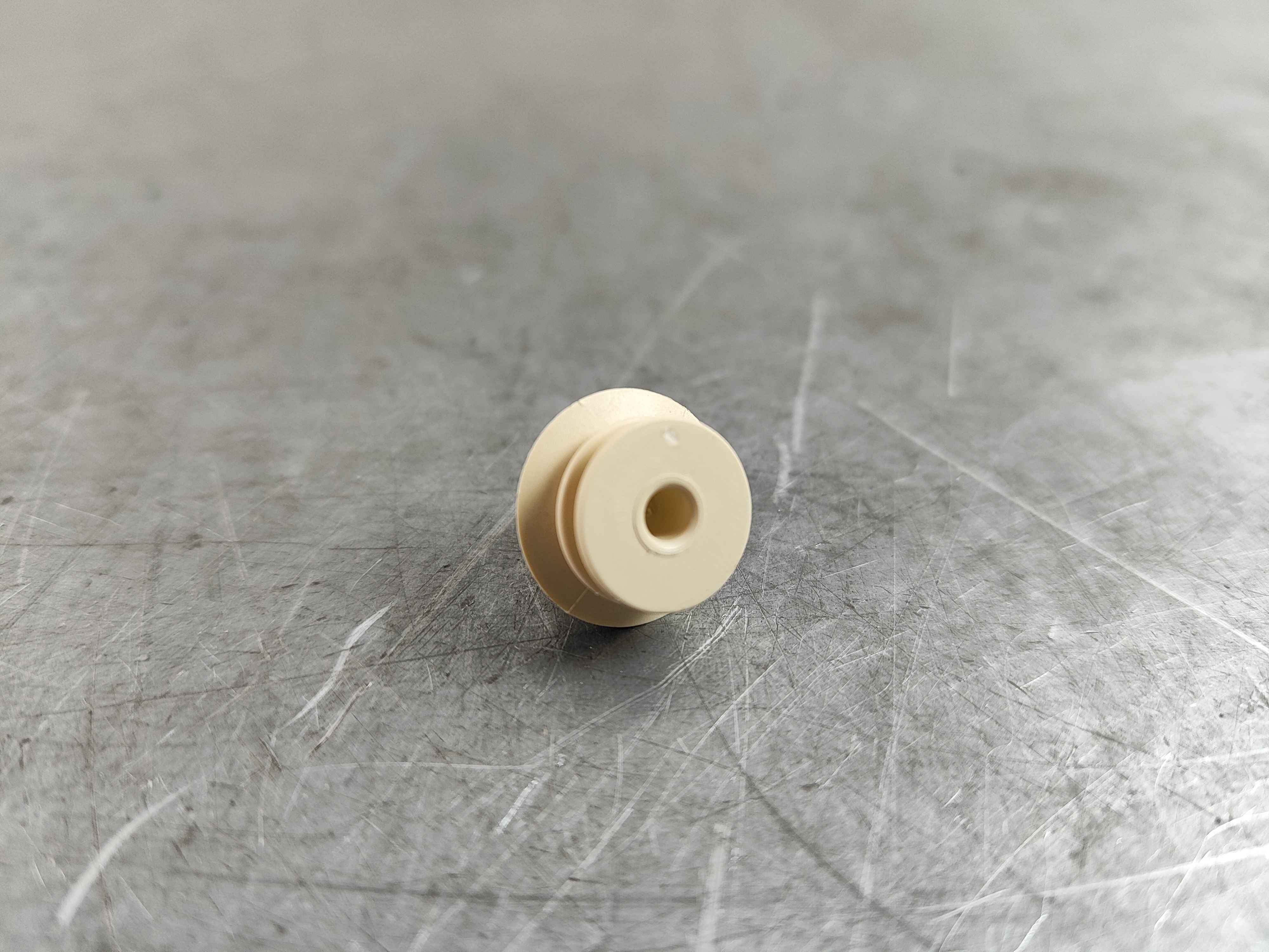 Cover Clip | Paneling To Body At Left