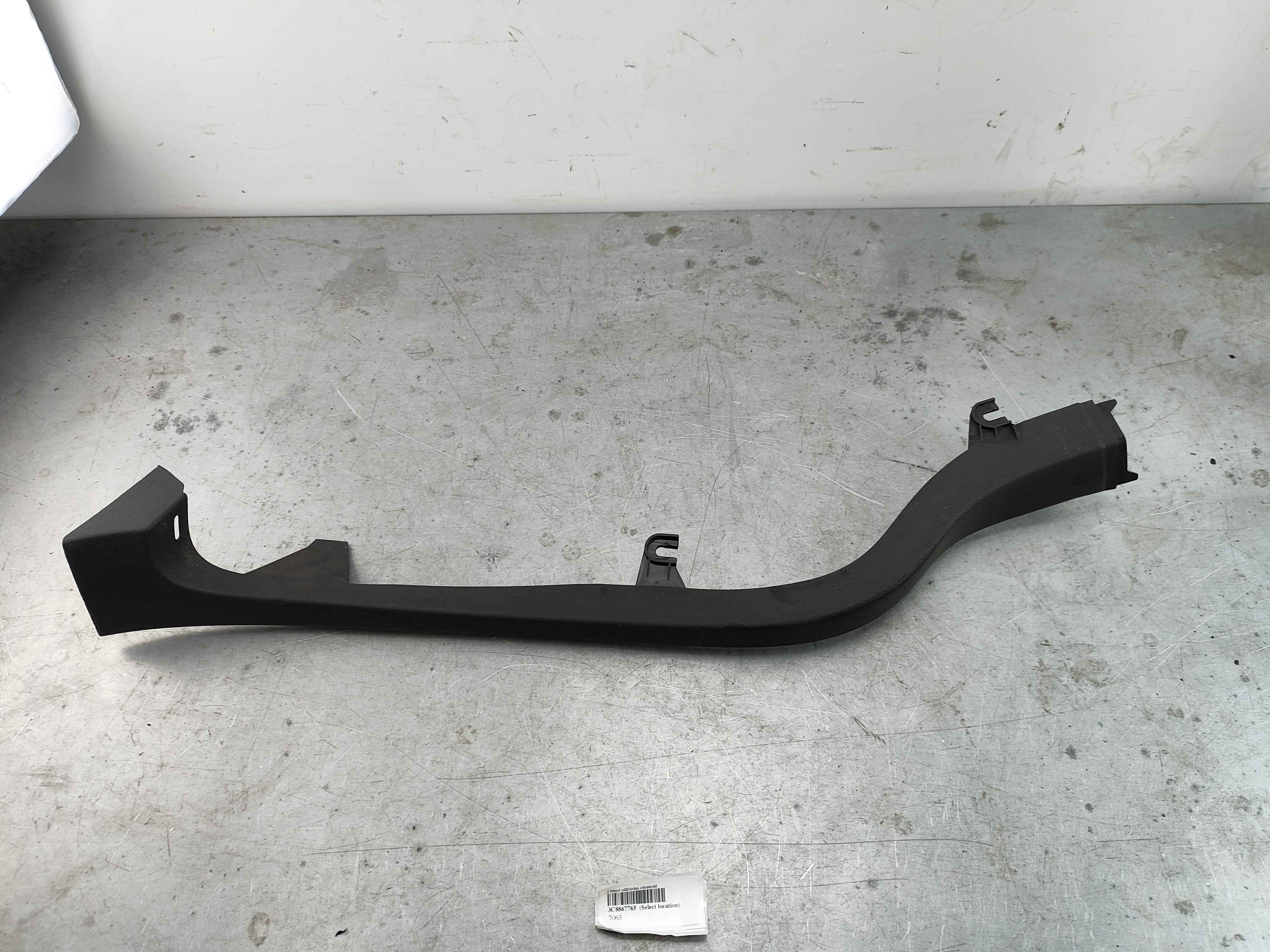 Other sill/trim element