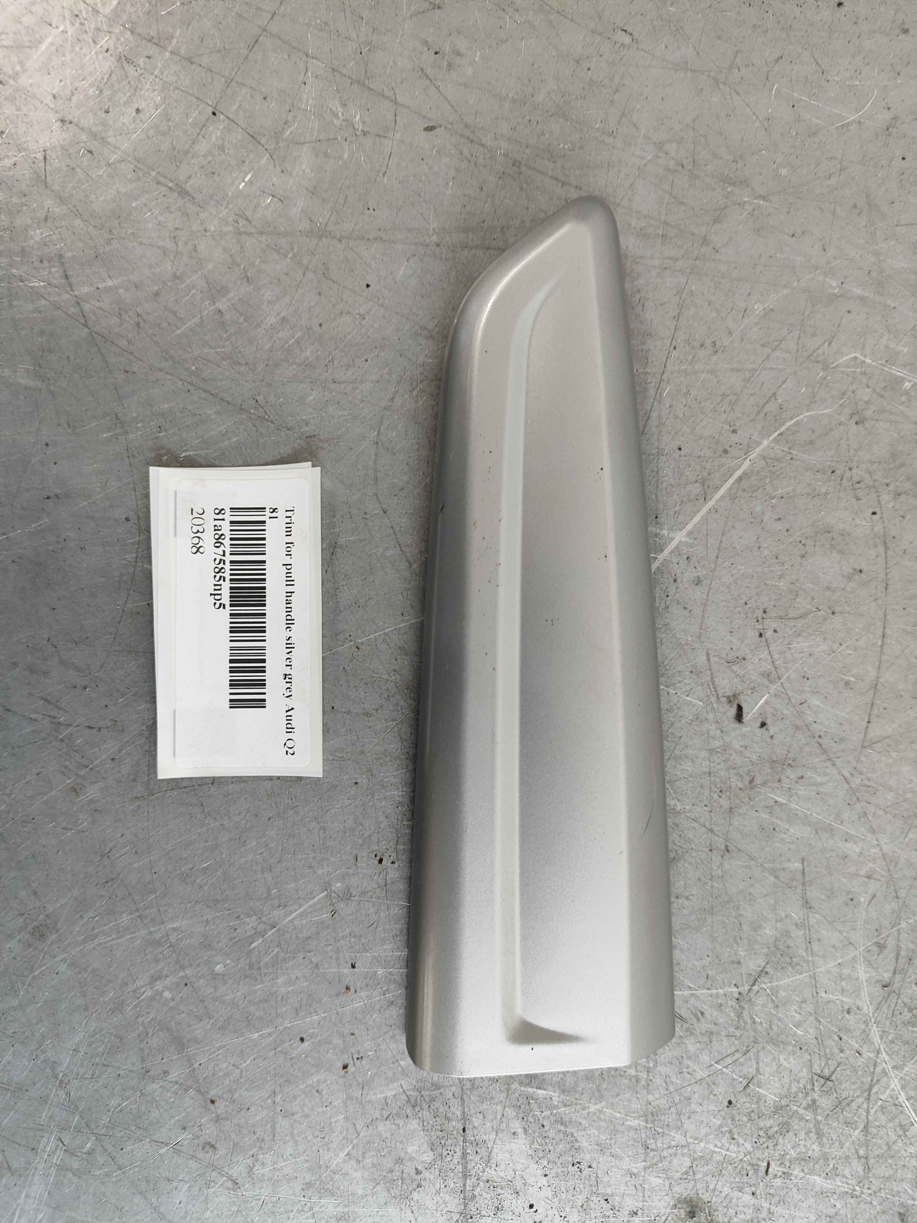Trim for pull handle silver grey Audi Q2 81