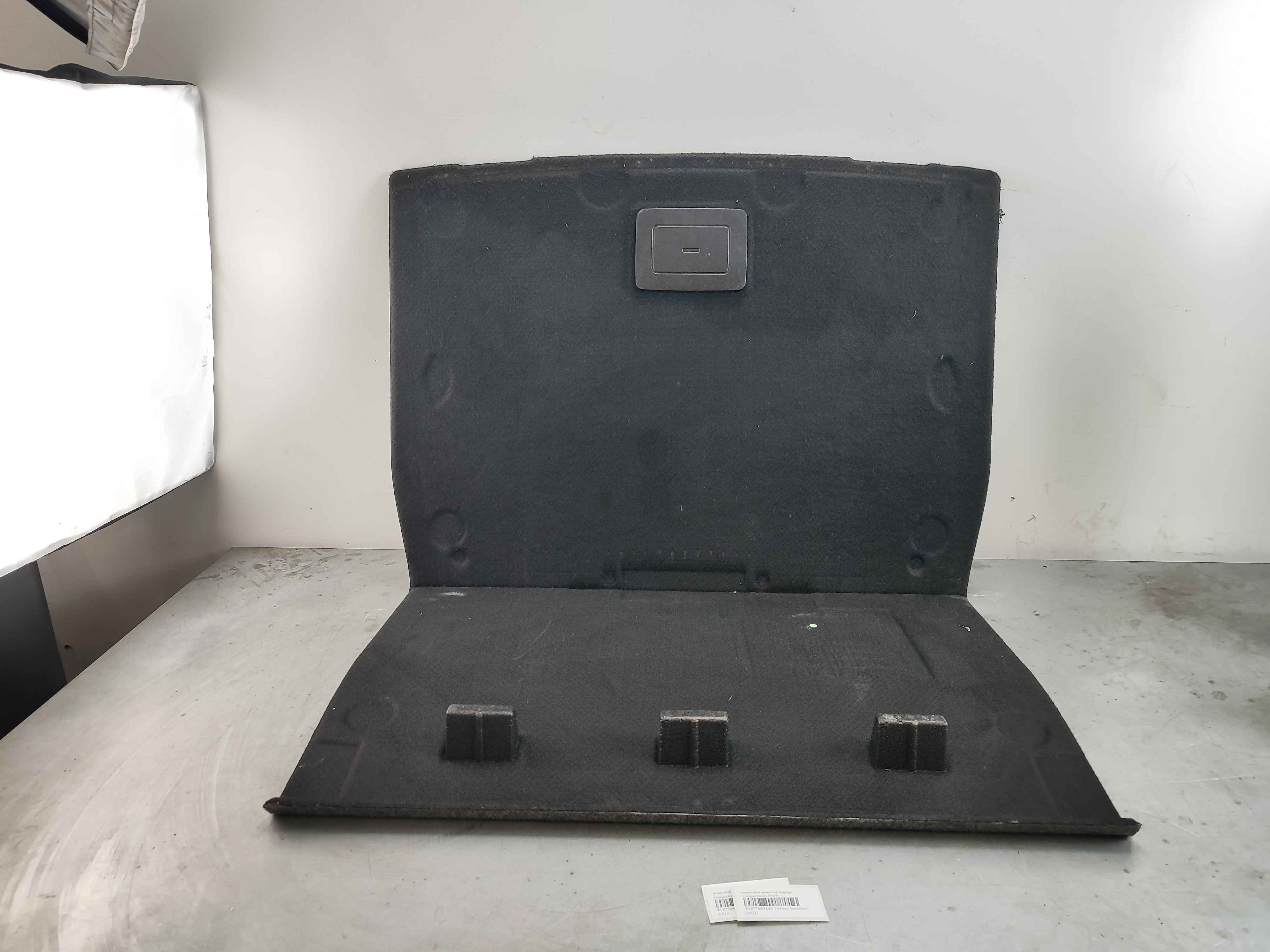 removable panel for luggage compartment BMW