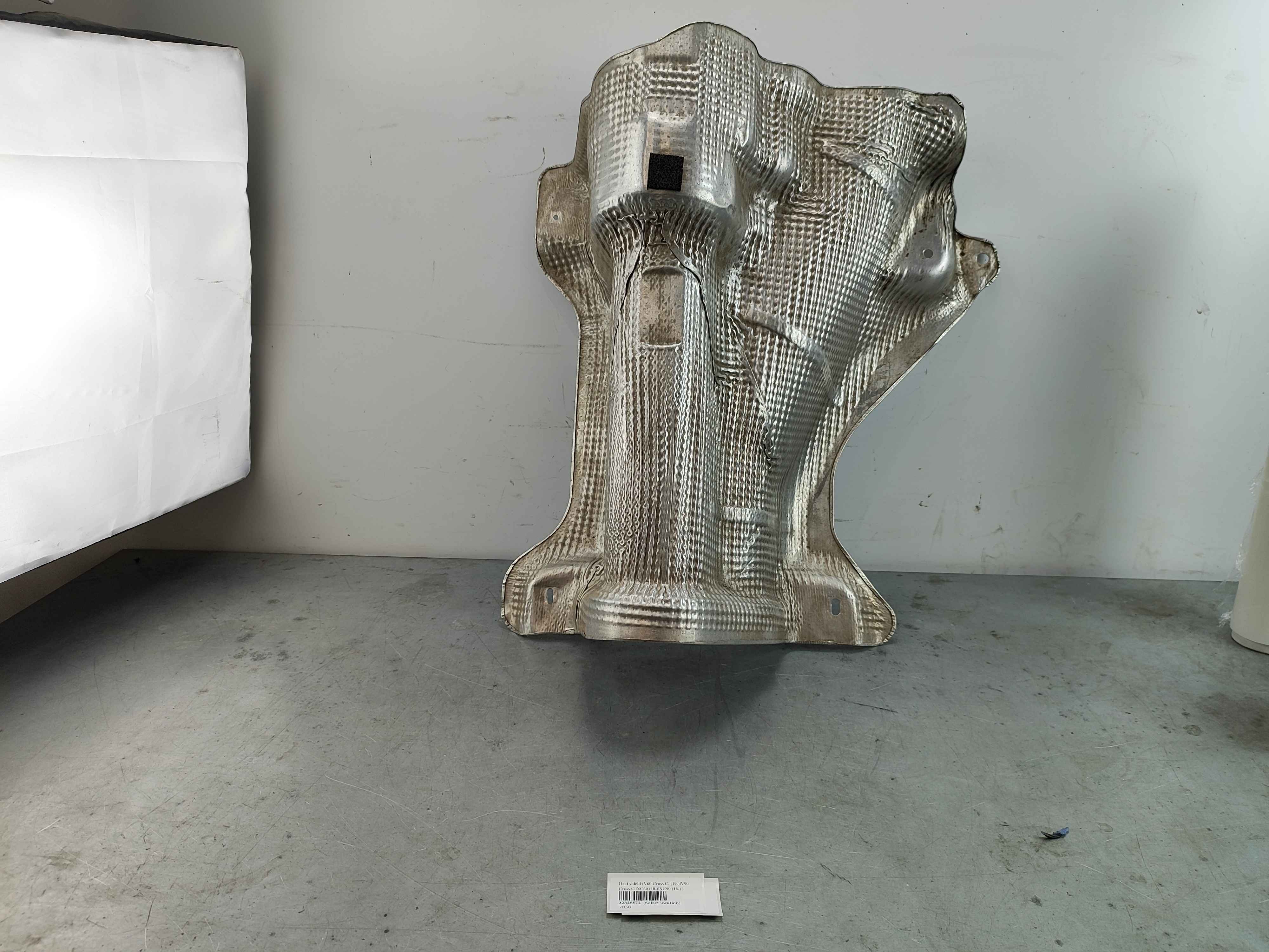 Heat shield (V60 Cross C. (19-)|V90 Cross C.|XC60 (18-)|XC90 (16-) )