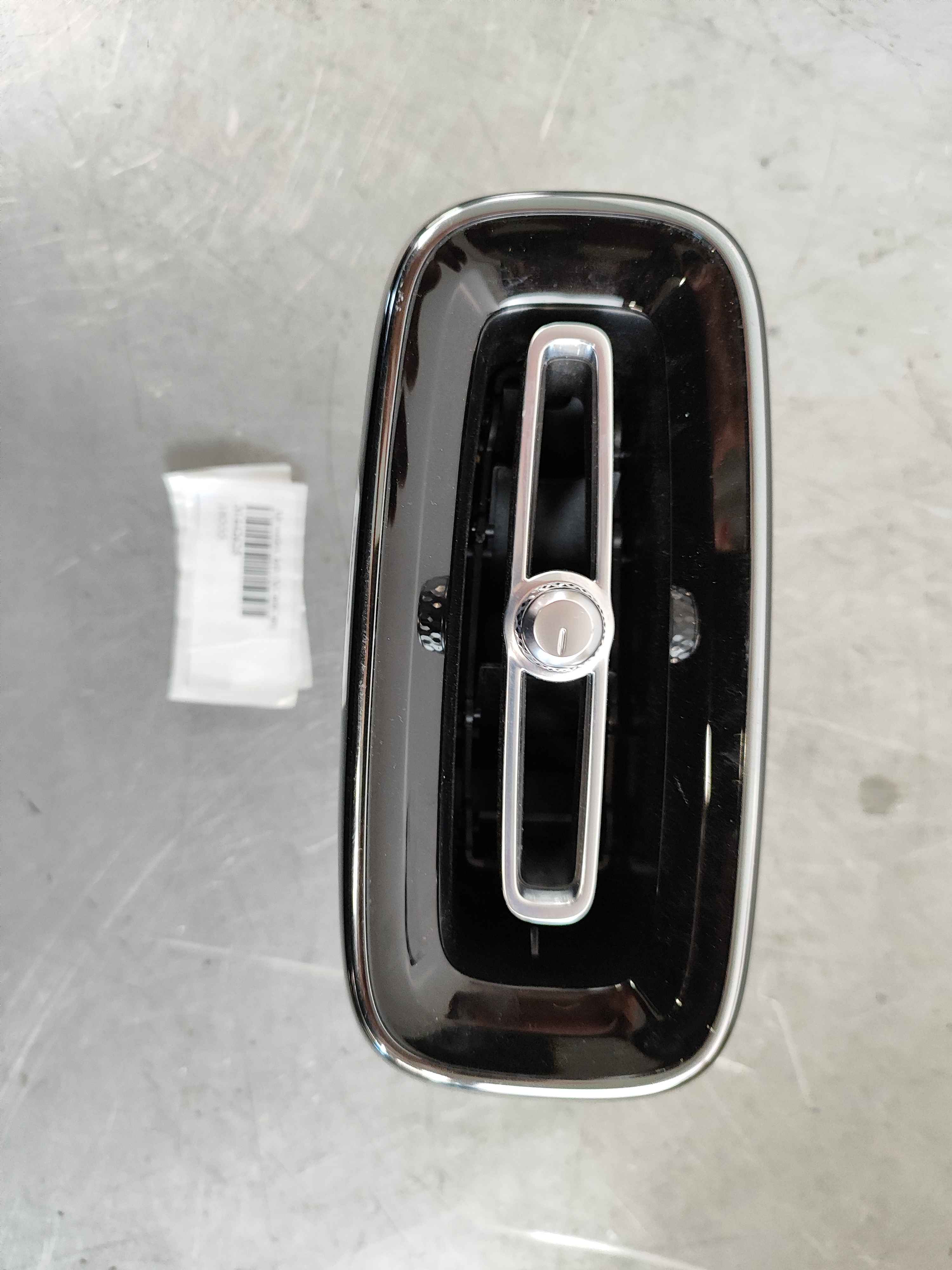 Air outlet, left (XC40|C40)
