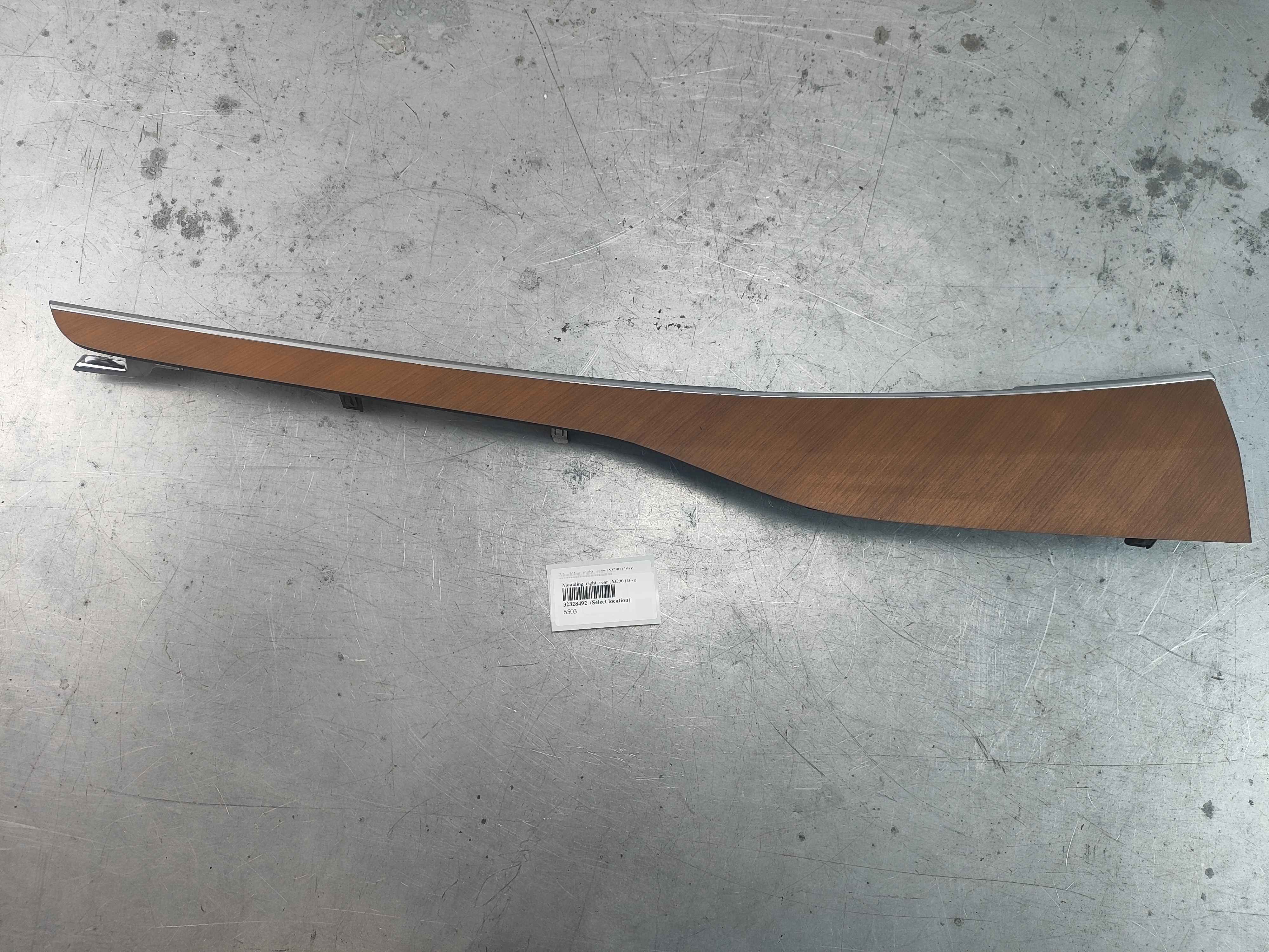 Moulding, right, rear (XC90 (16-))