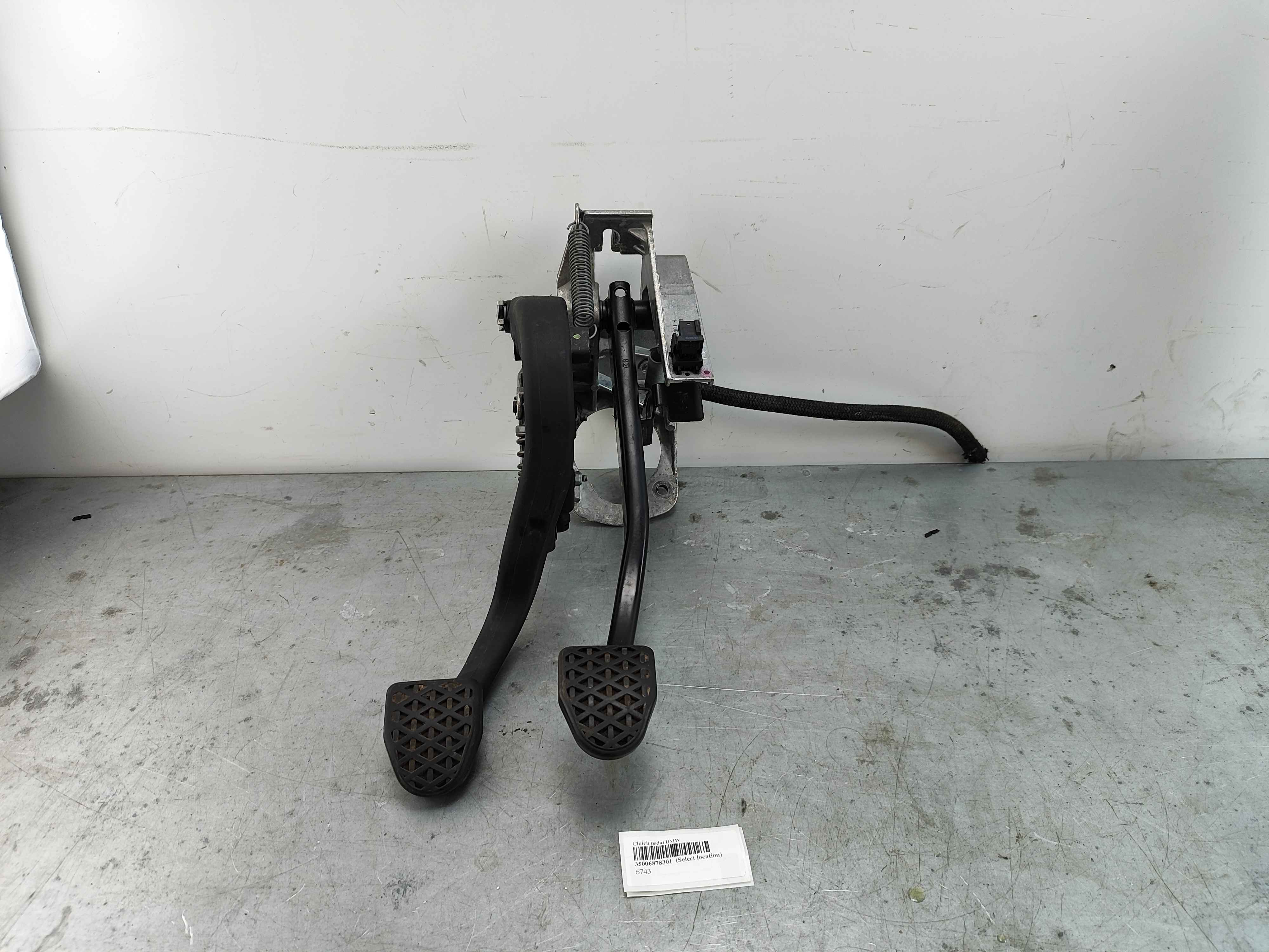 Clutch pedal BMW