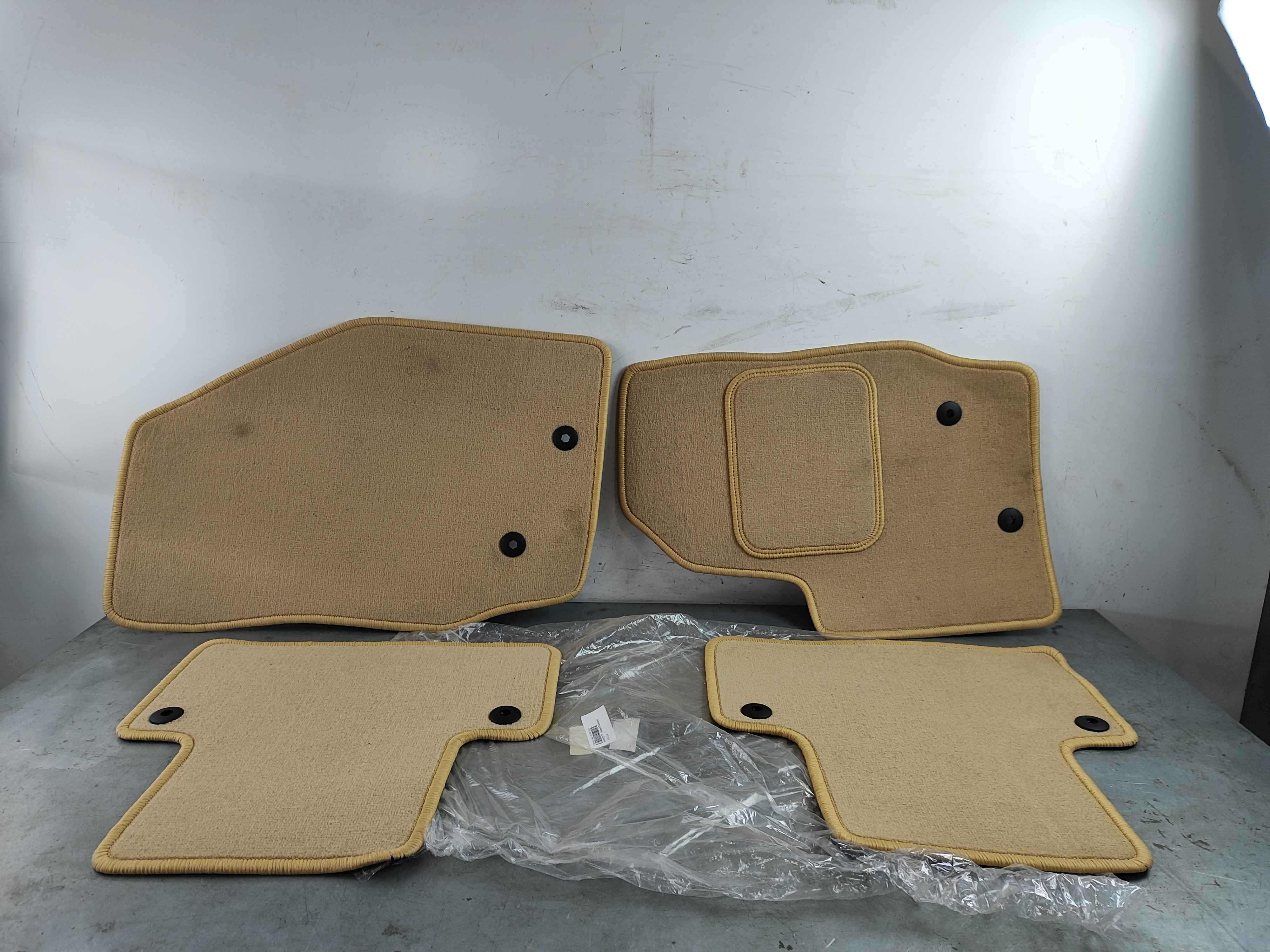Carpet, oak (XC90 (03-))