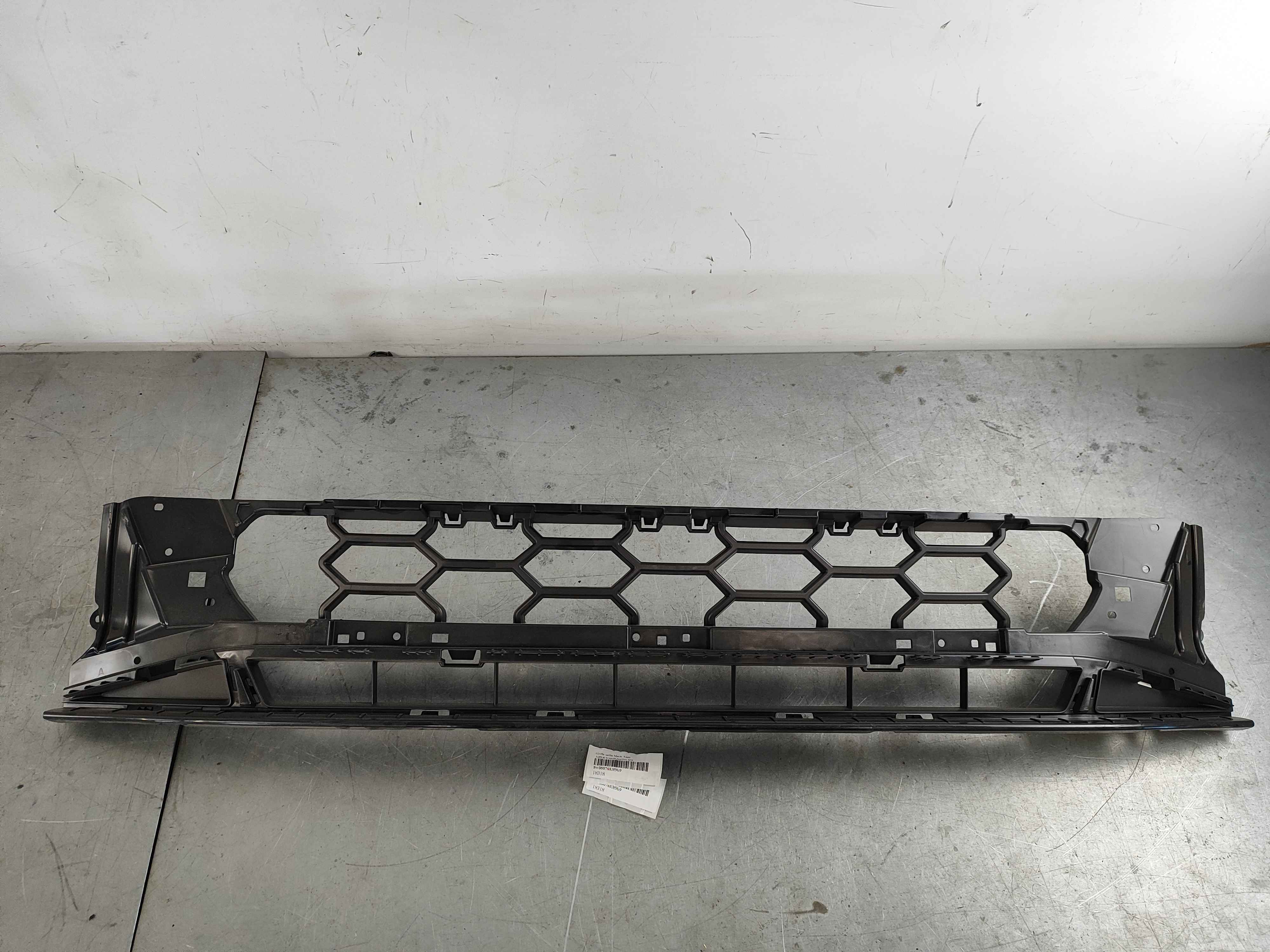 Grille satin black Audi A4|S4|Avant|Quattro 8W